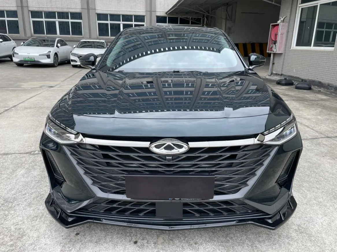 Chery Arrizo 8  из Китая