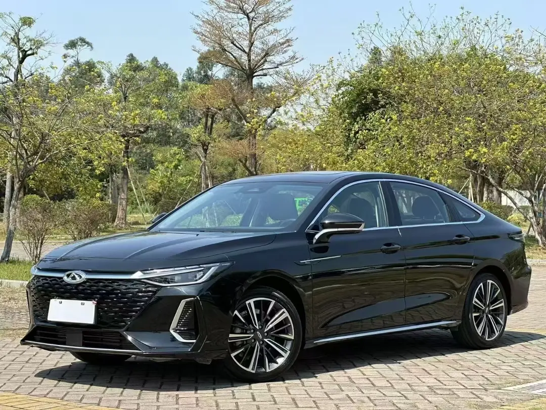 Chery Arrizo 8  из Китая