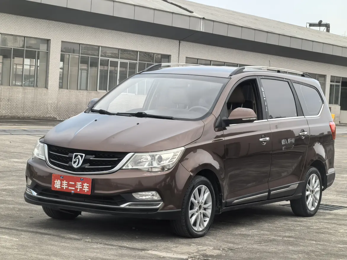 Baojun 730  из Китая