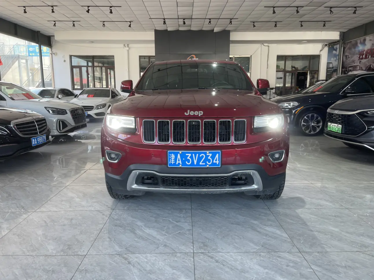 Jeep Grand Cherokee  из Китая