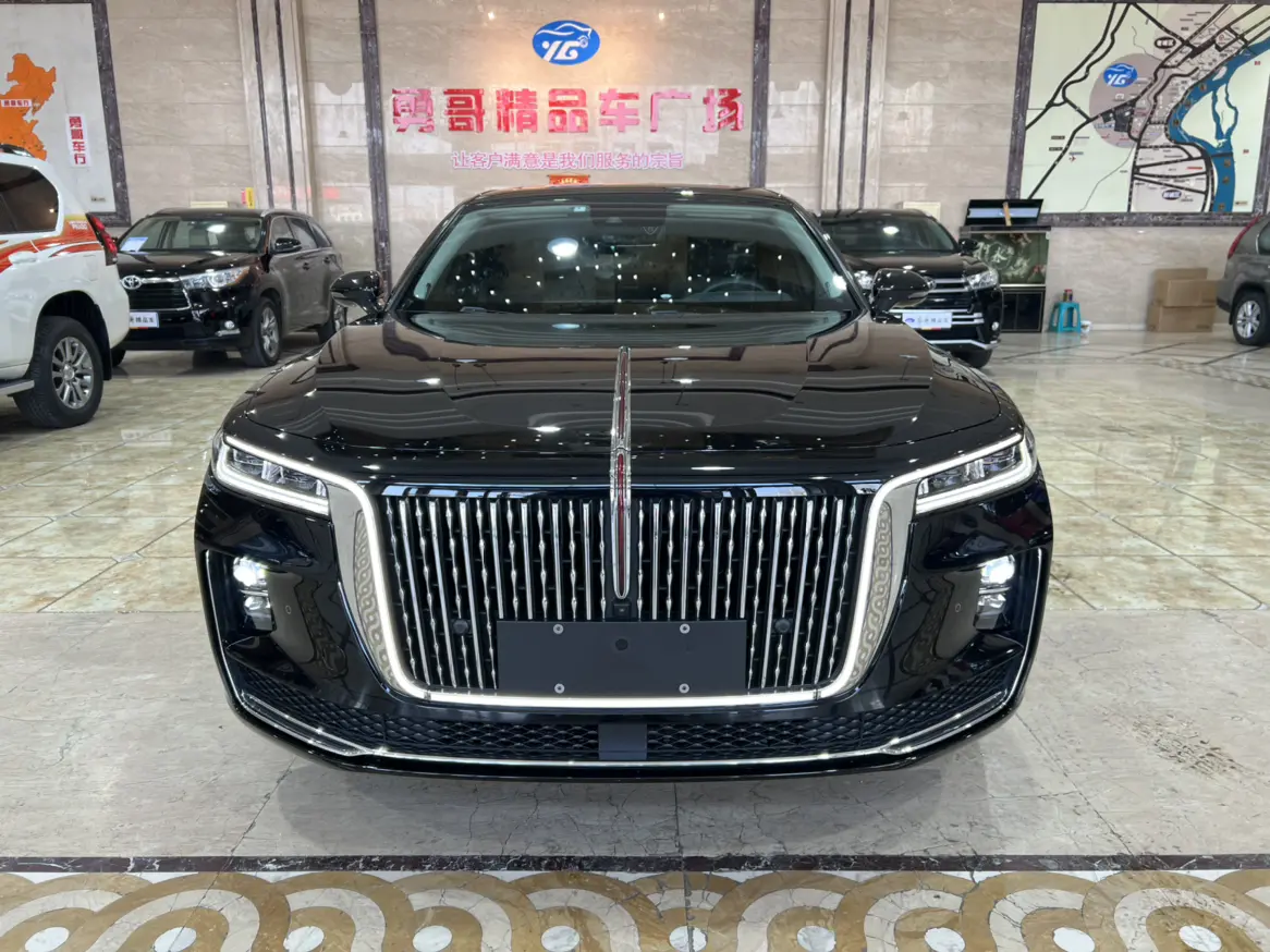 Hongqi H9  из Китая