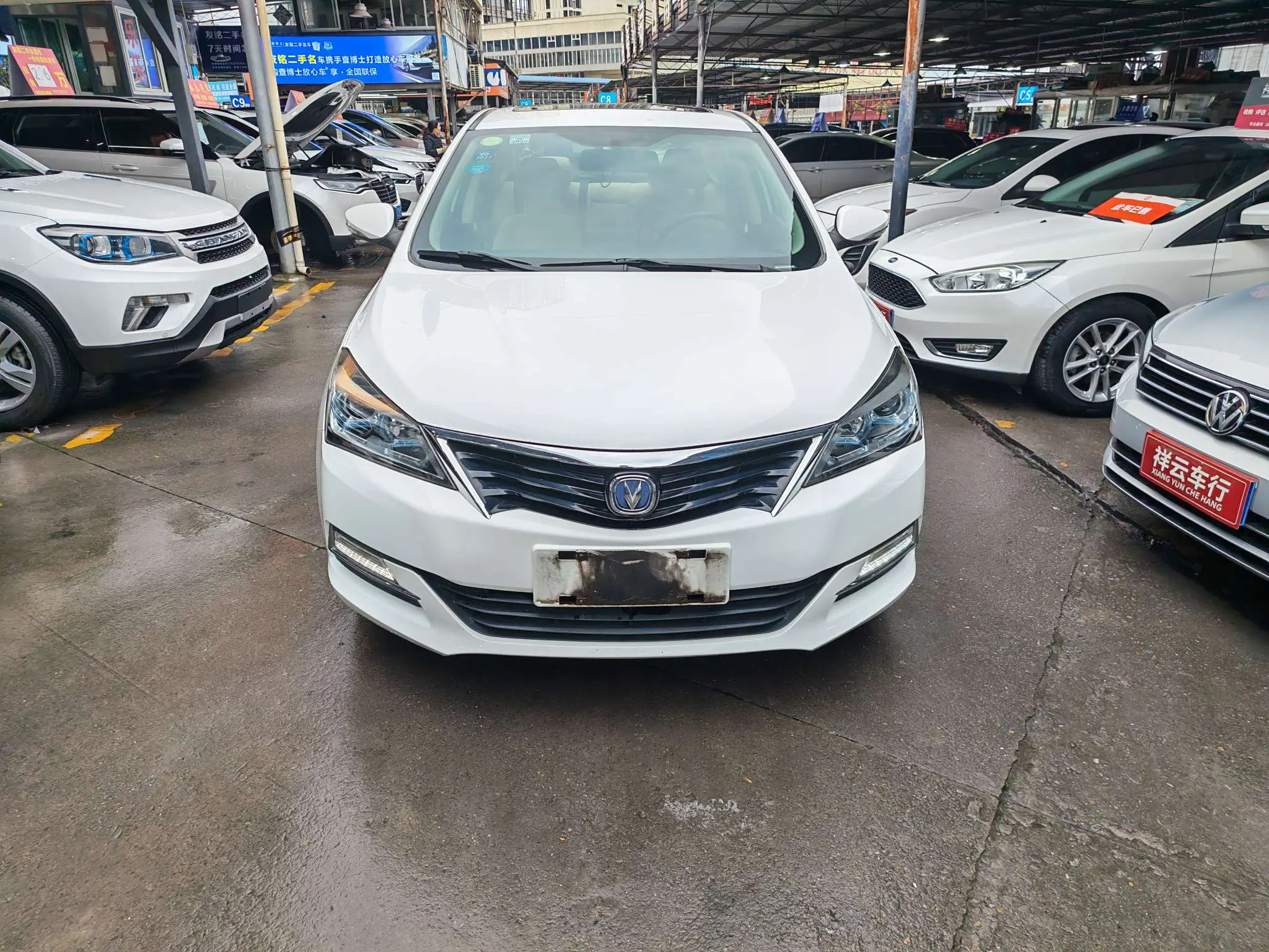 Changan Yuexiang V7  из Китая