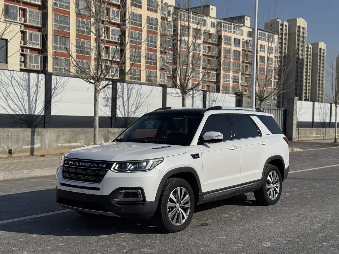 Changan CS95  из Китая