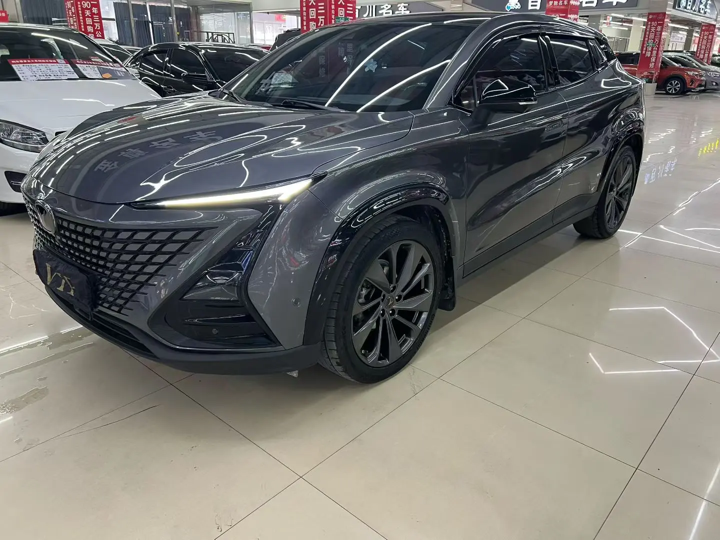 Changan UNI-T  из Китая