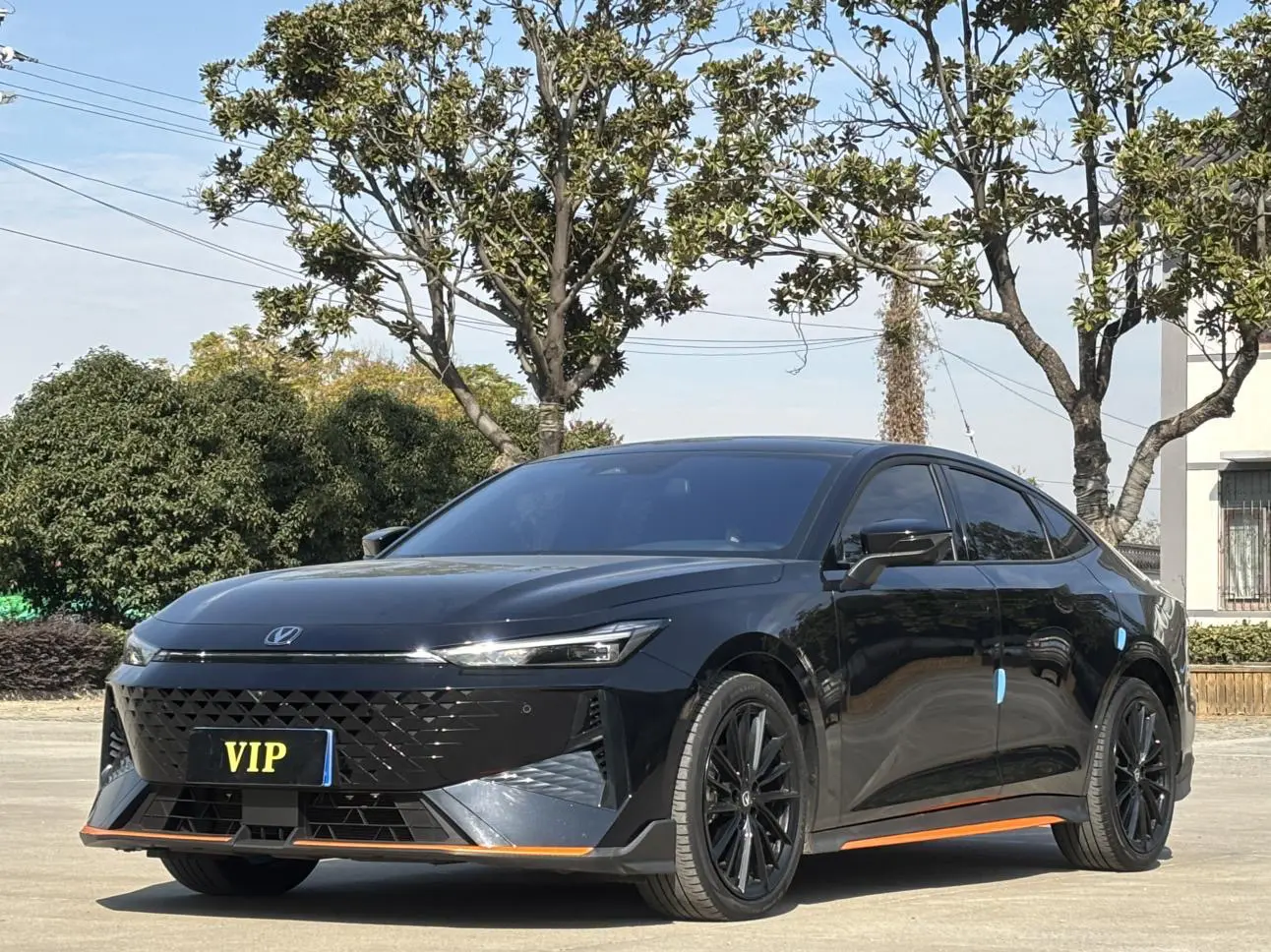 Changan UNI-V  из Китая