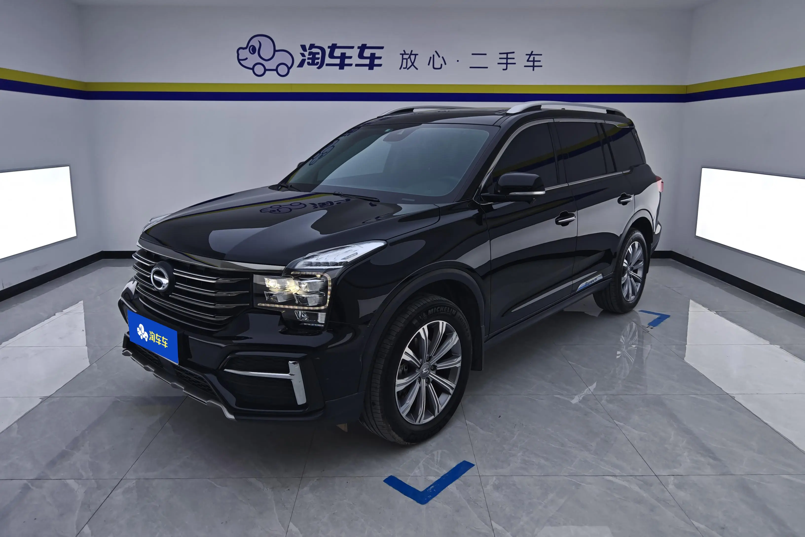 GAC Trumpchi GS8  из Китая