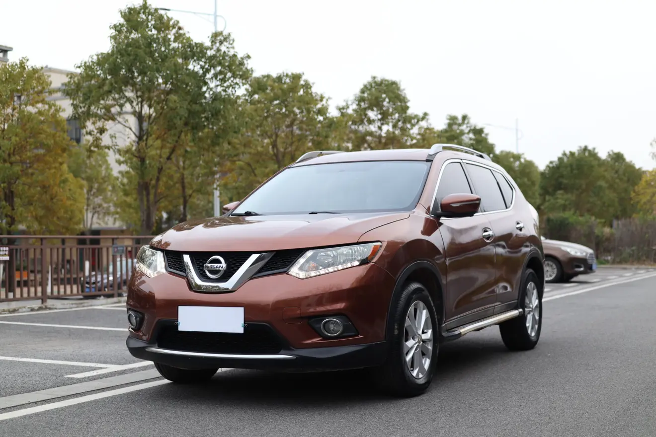 Nissan X-Trail (Qijun)  из Китая