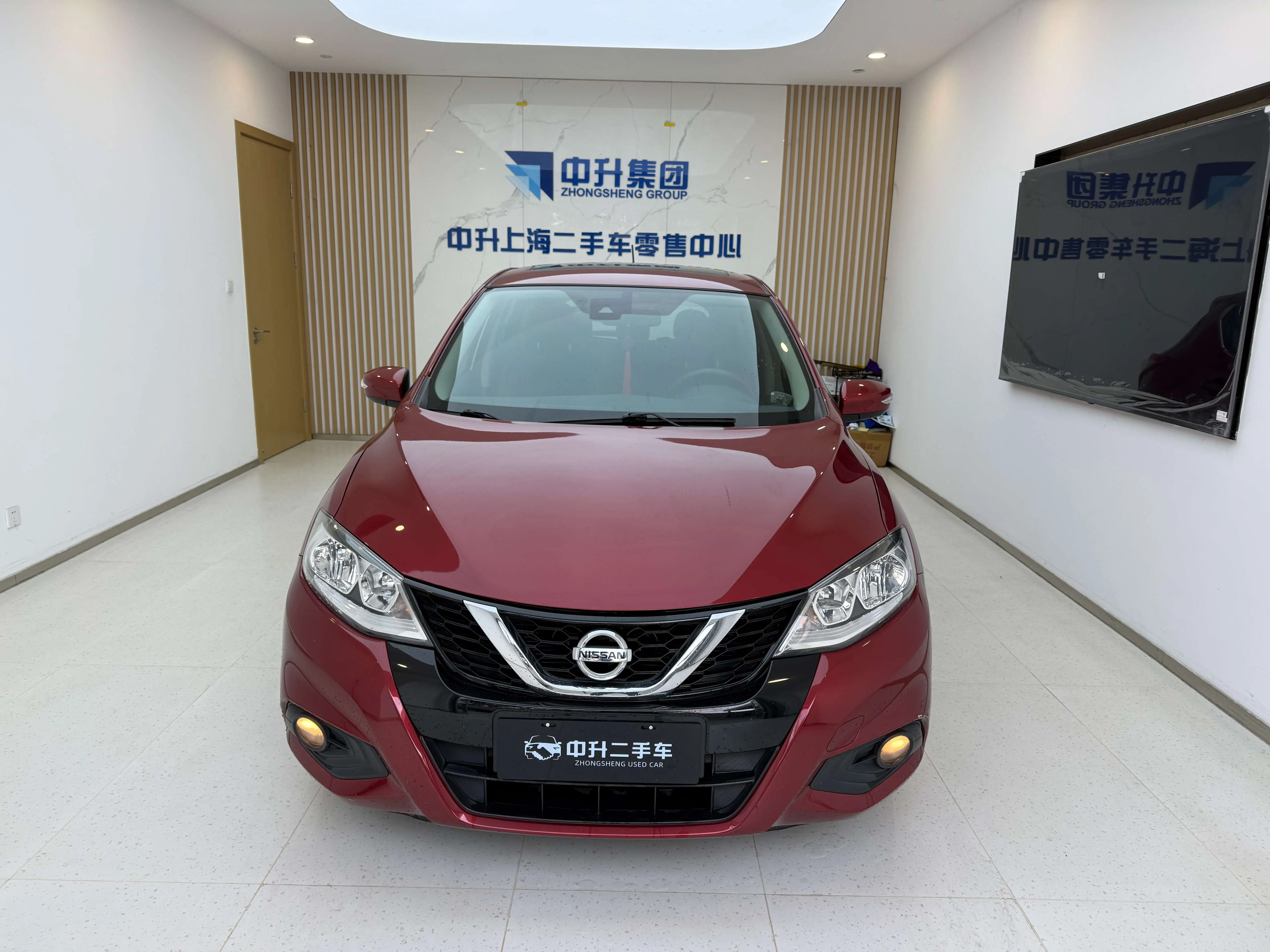 Nissan Tiida  из Китая