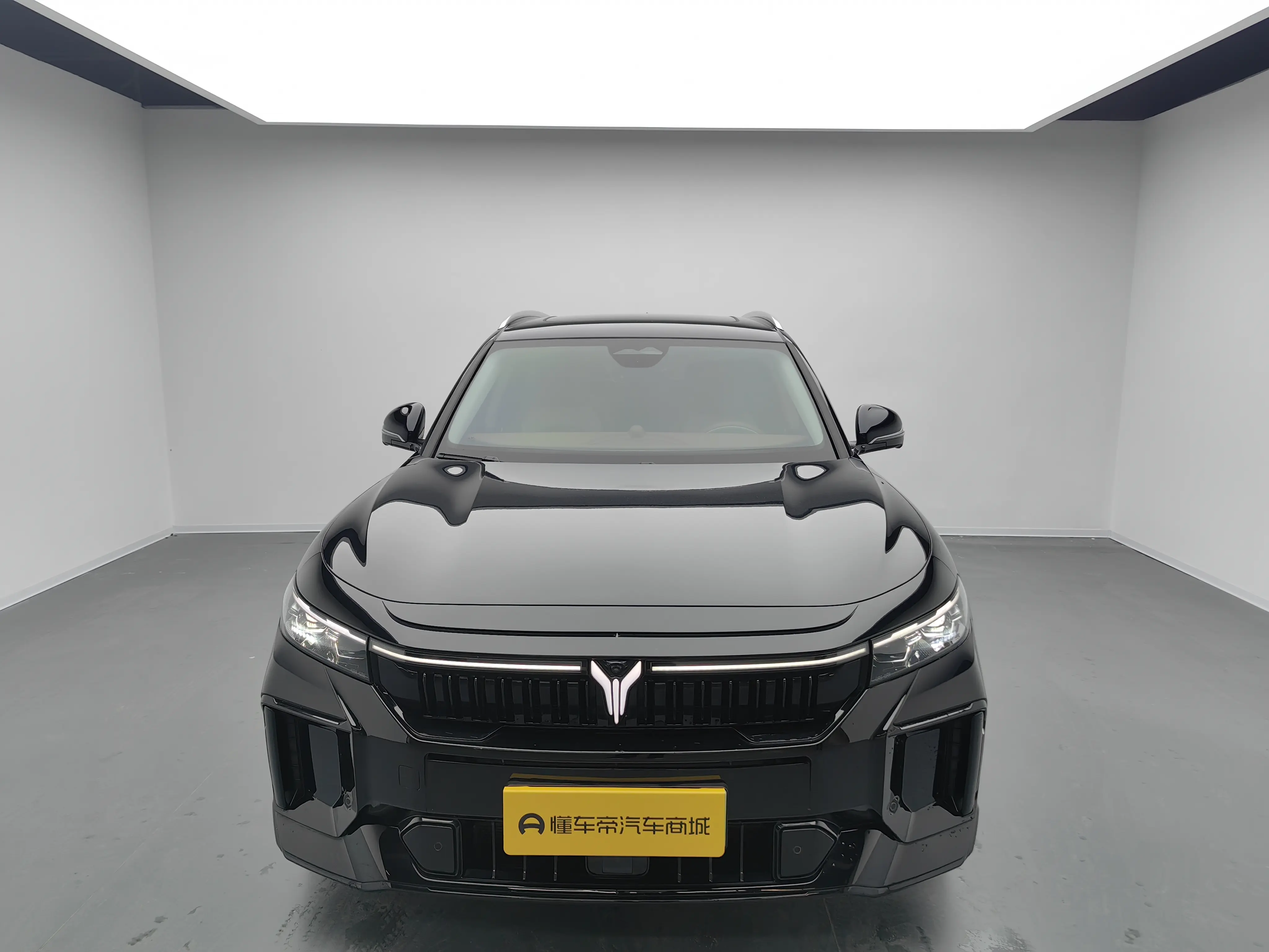 Voyah Lantu FREE  из Китая