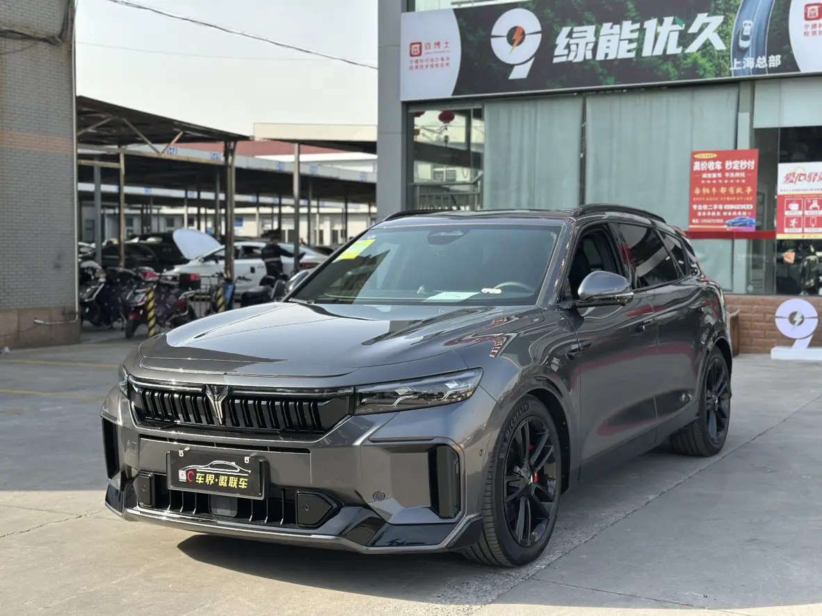 Voyah Lantu FREE  из Китая