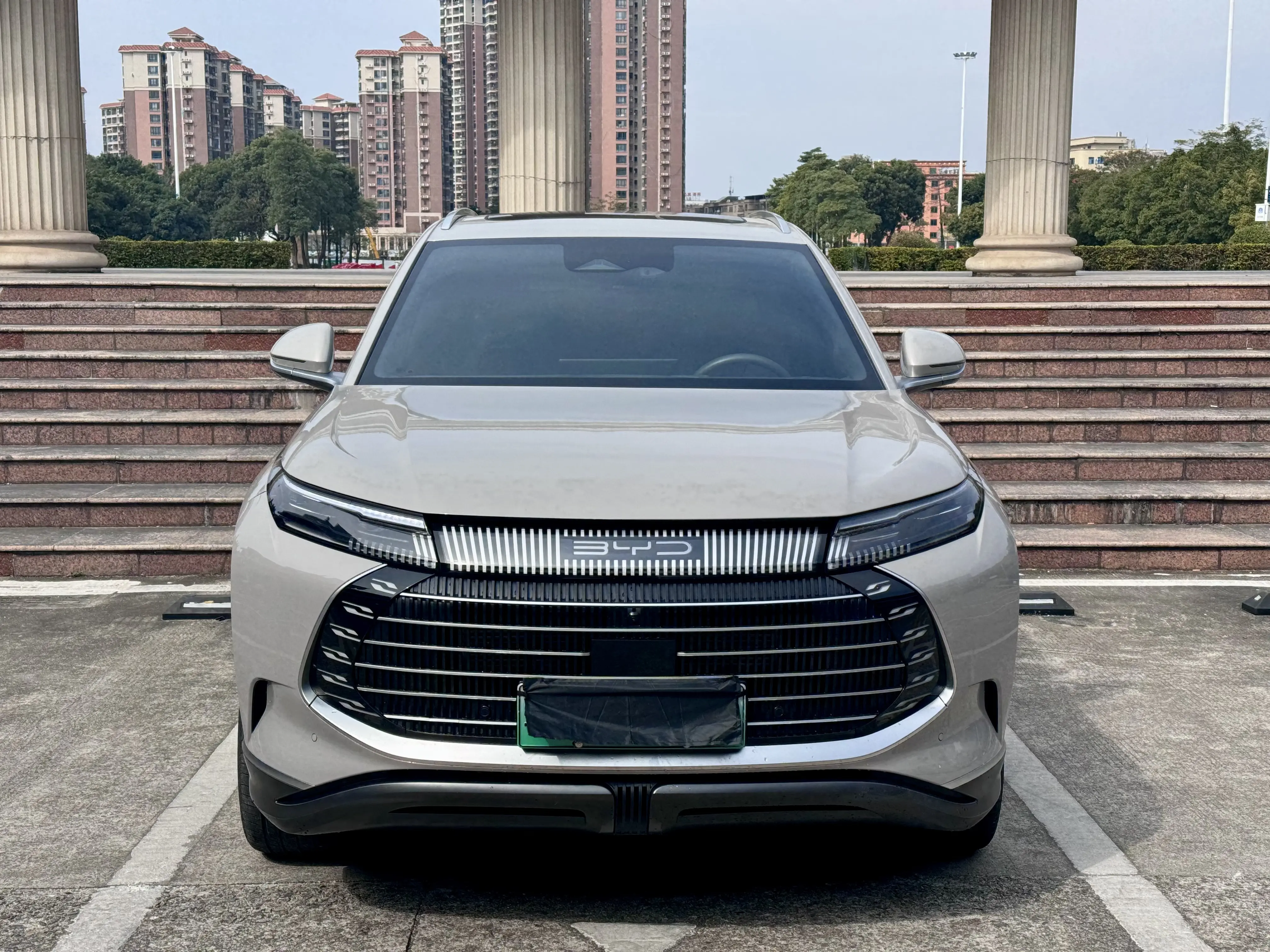 BYD Frigate 07  из Китая