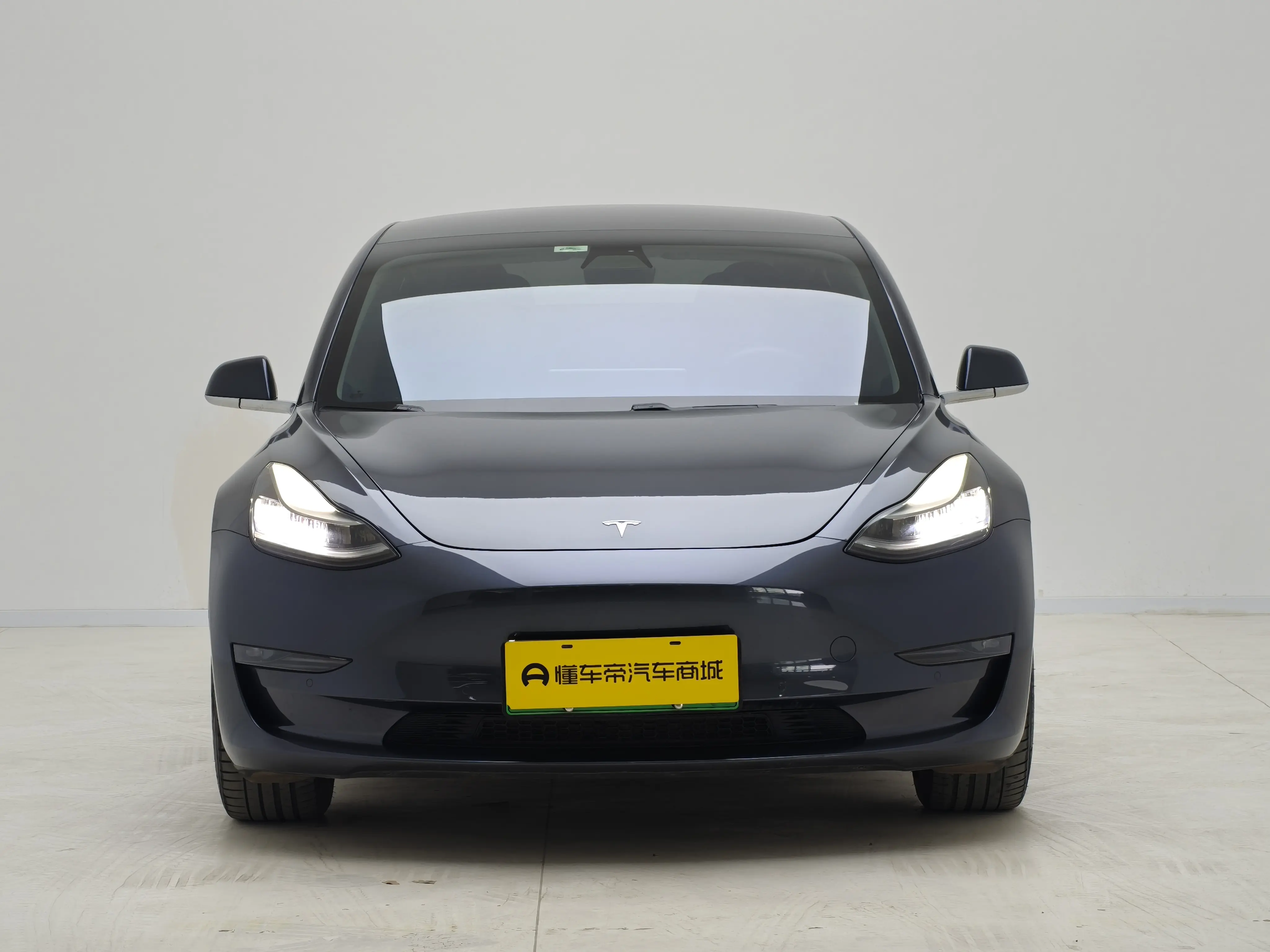 Tesla Model 3  из Китая