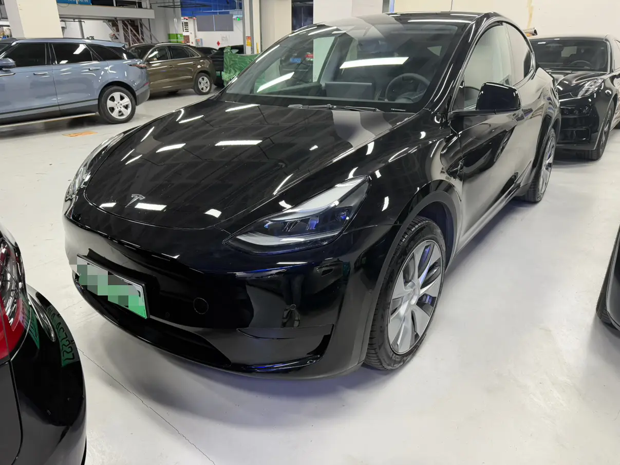 Tesla Model Y  из Китая