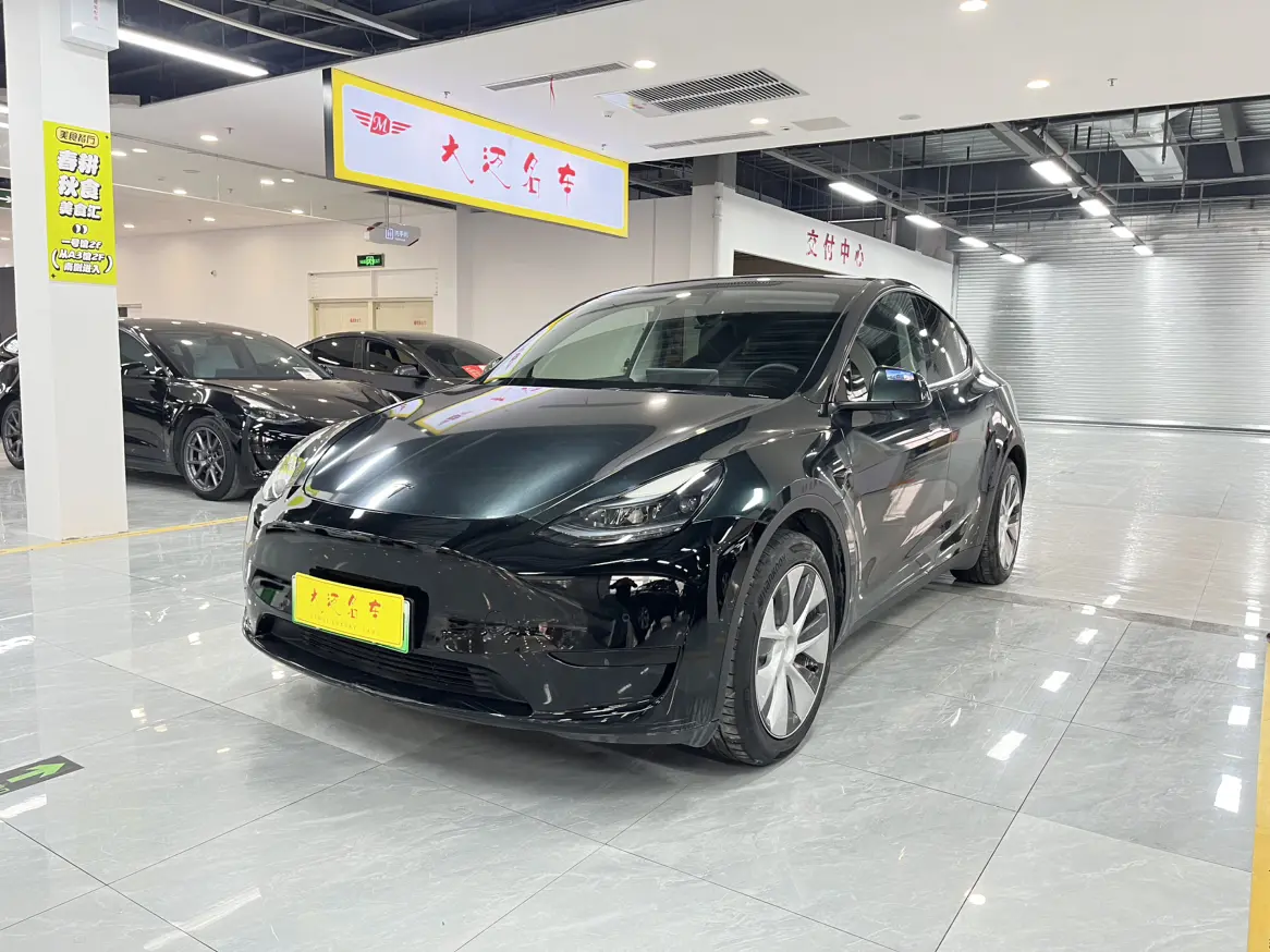 Tesla Model Y  из Китая