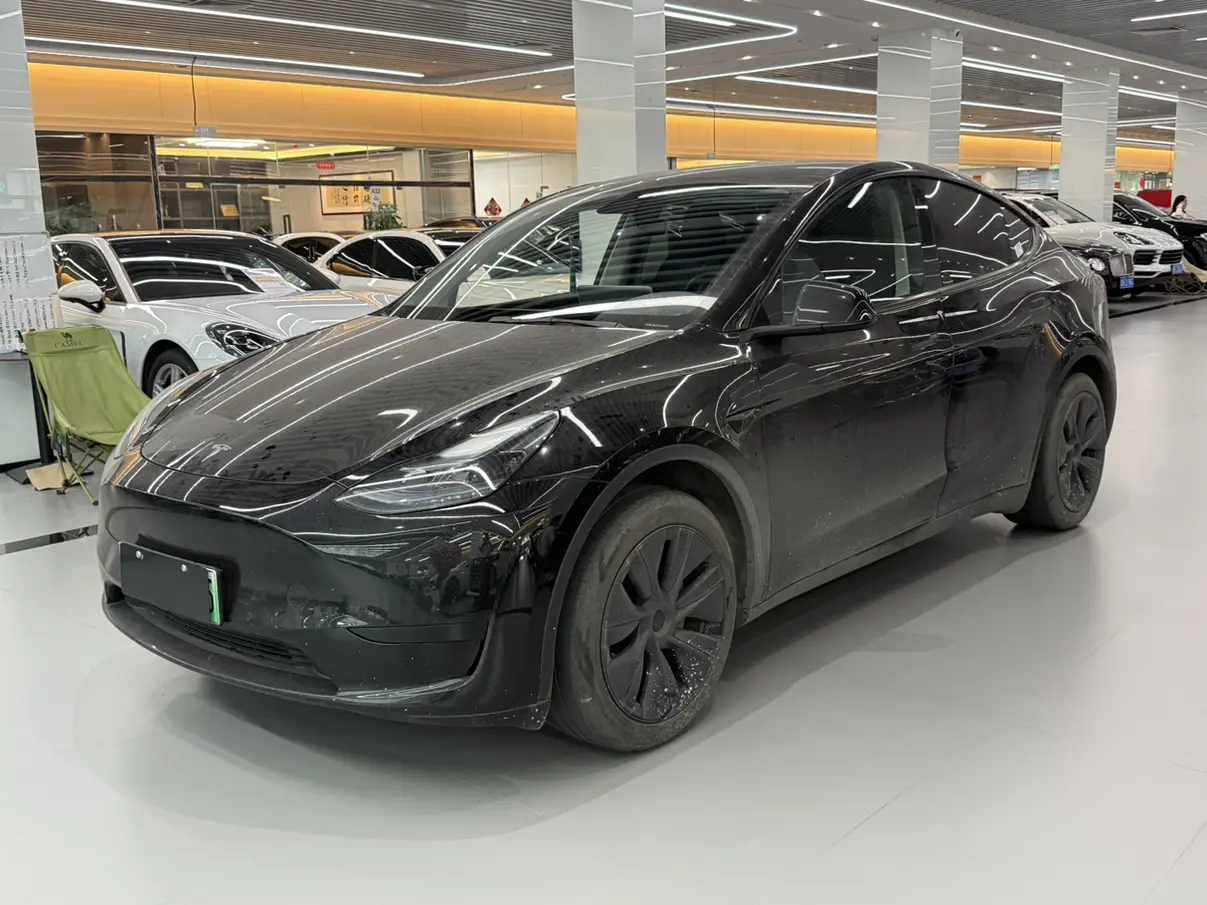 Tesla Model Y  из Китая