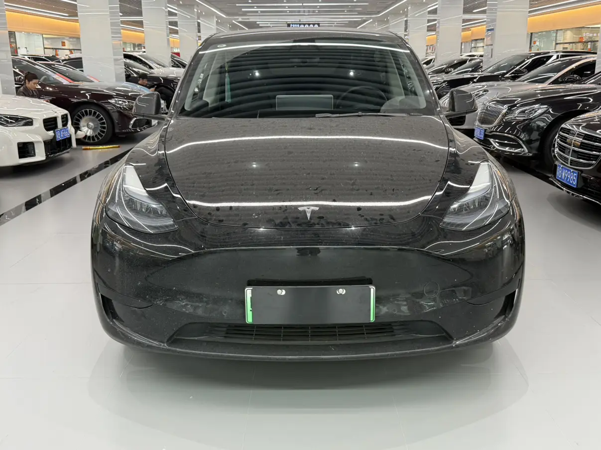 Tesla Model Y  из Китая