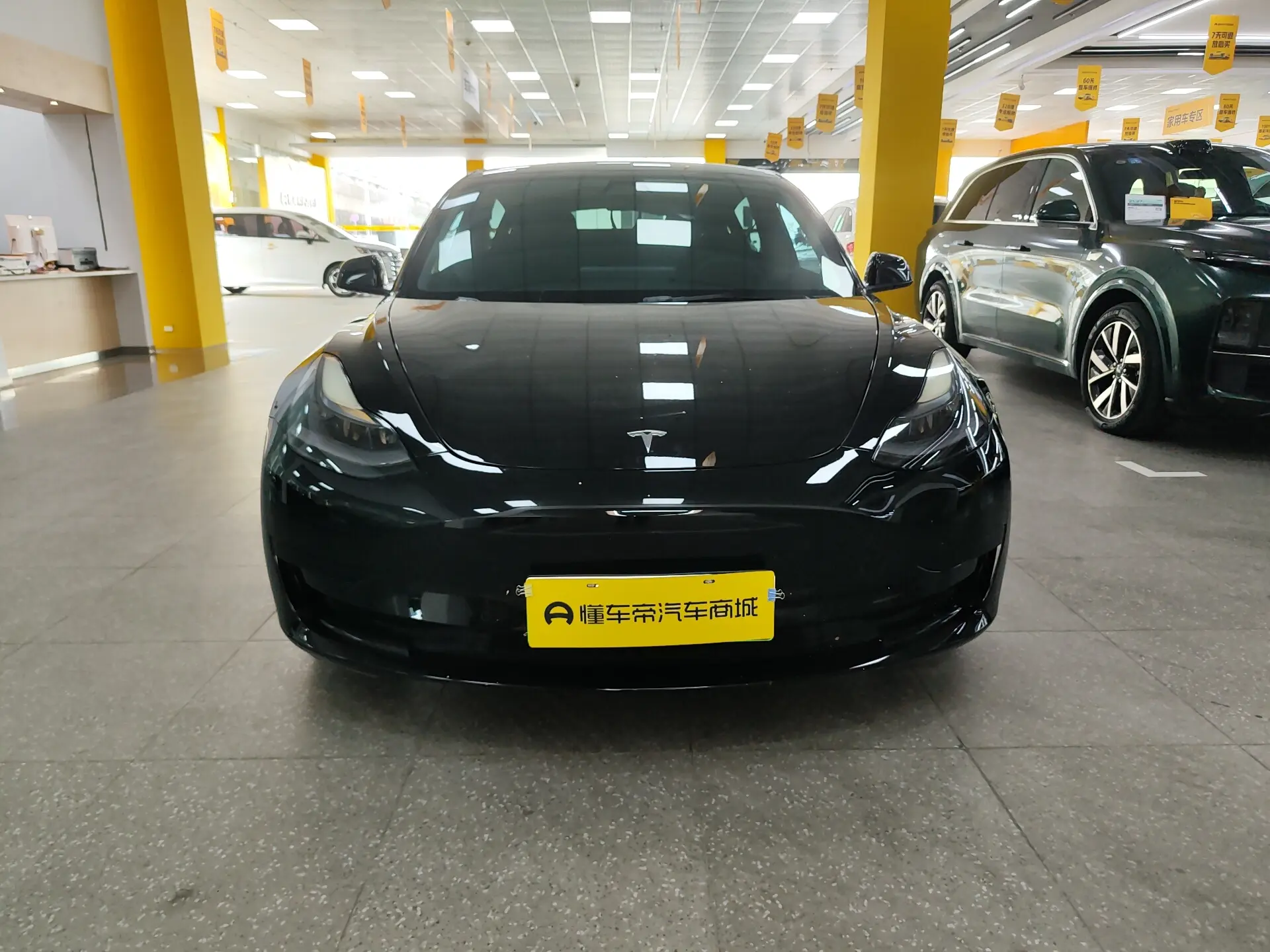 Tesla Model 3  из Китая