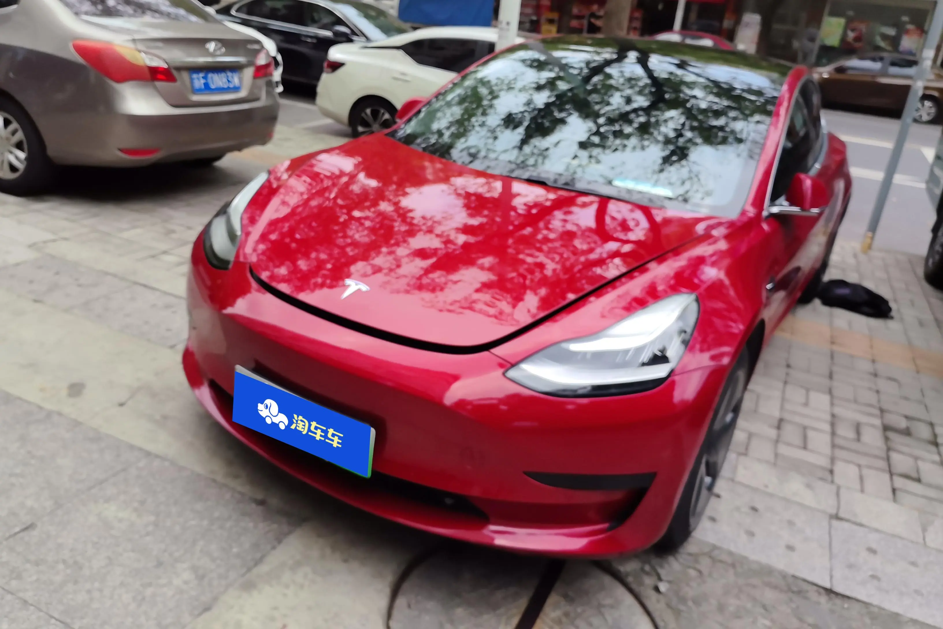 Tesla Model 3  из Китая