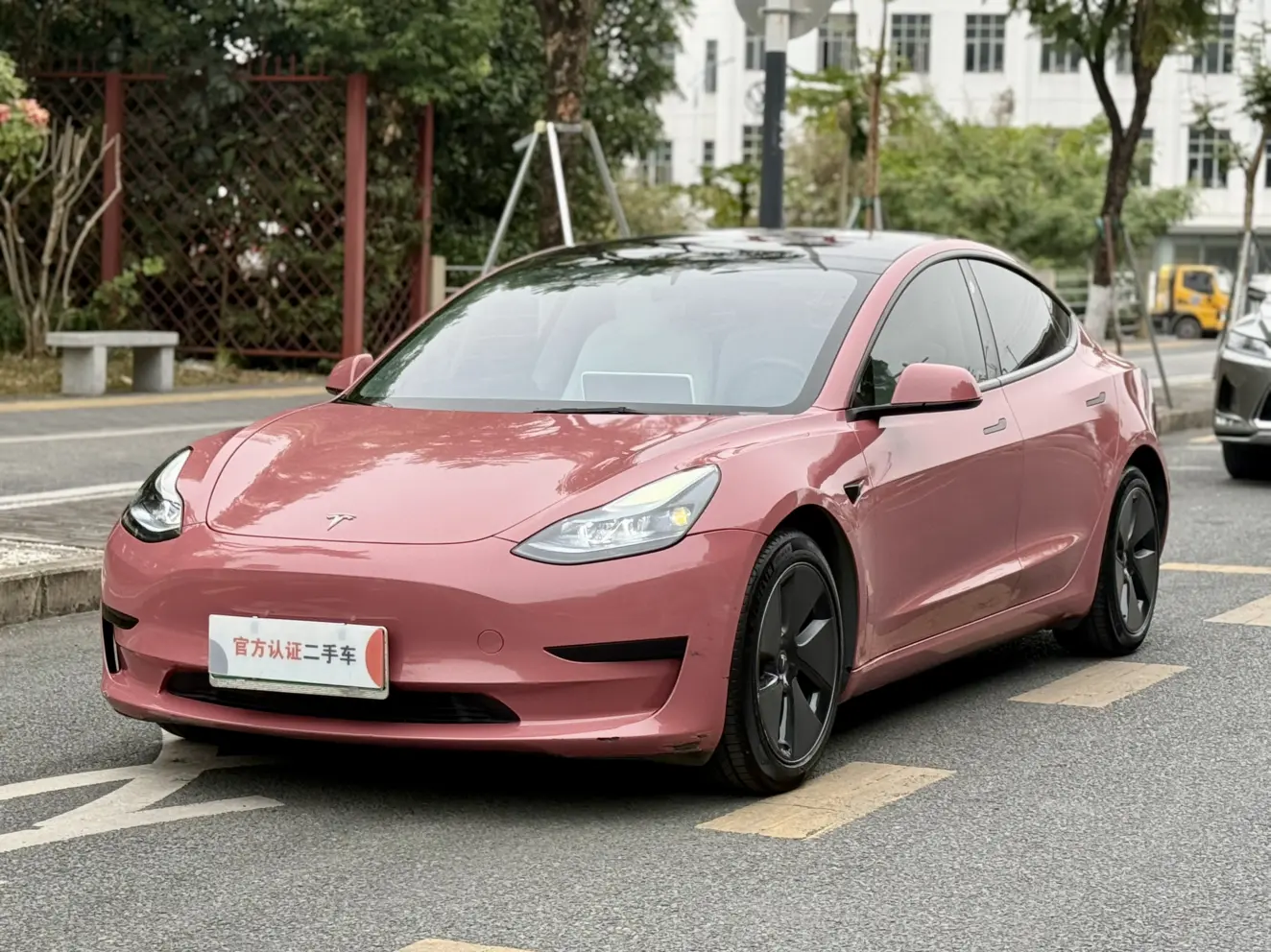 Tesla Model 3  из Китая