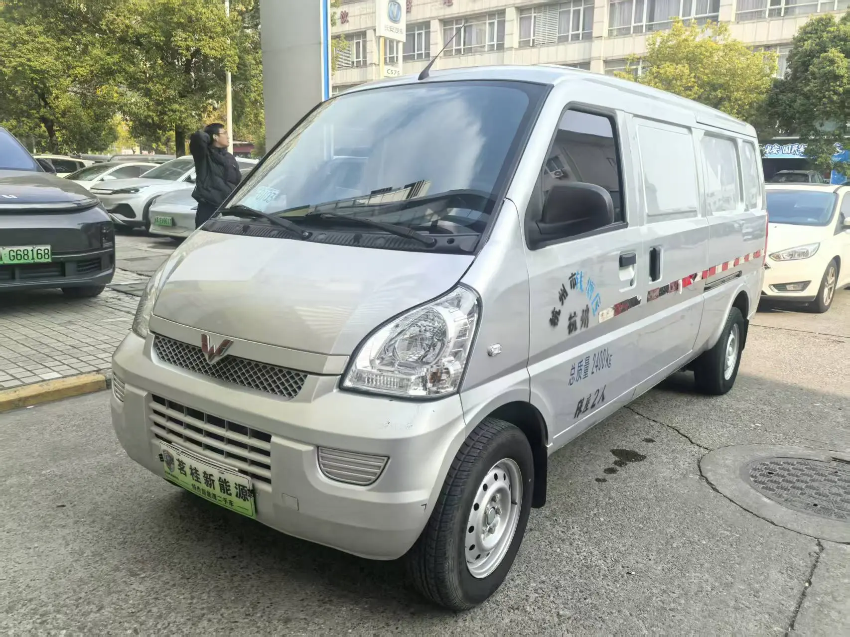 Wuling Rongguang EV  из Китая