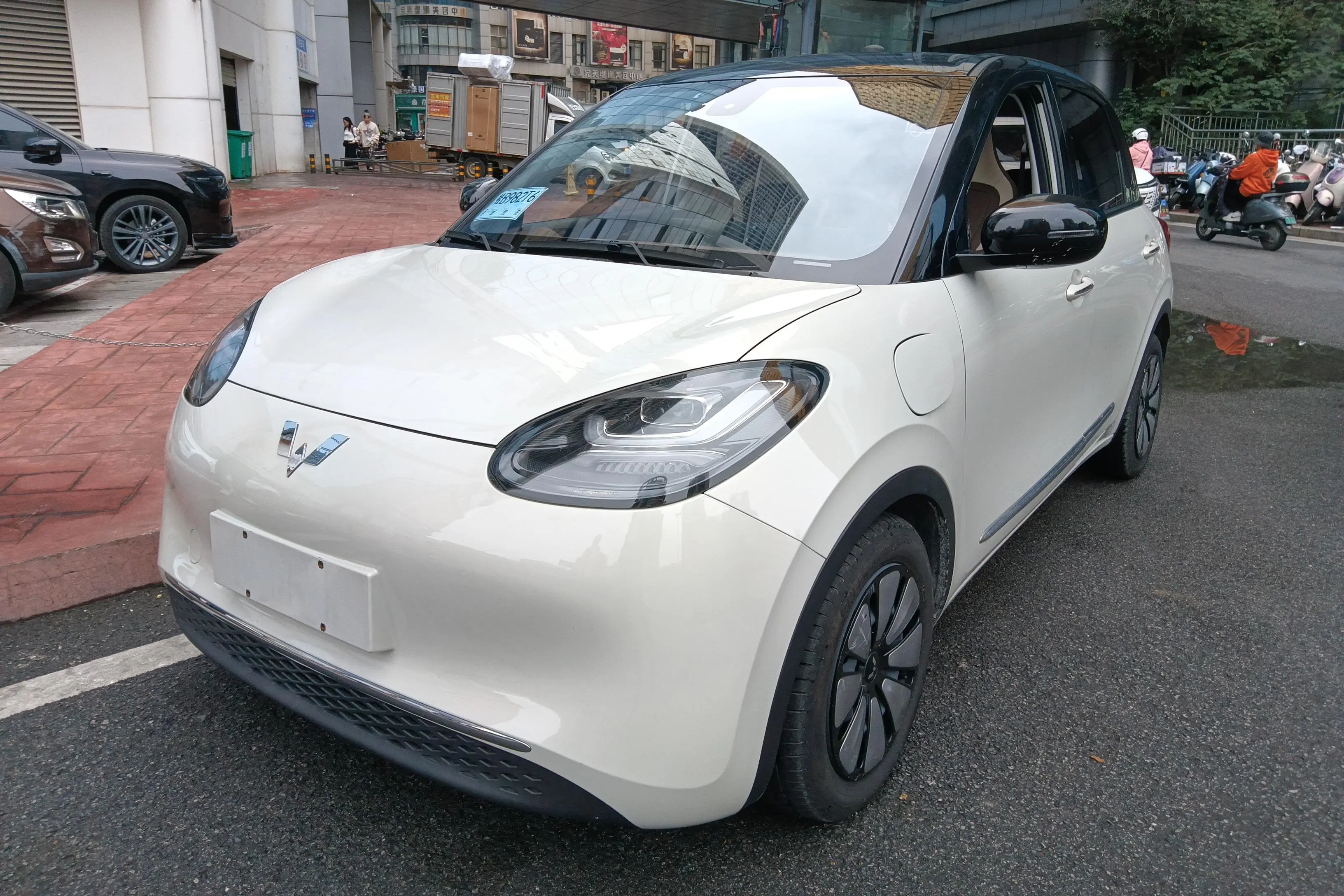 Wuling Bingo  из Китая