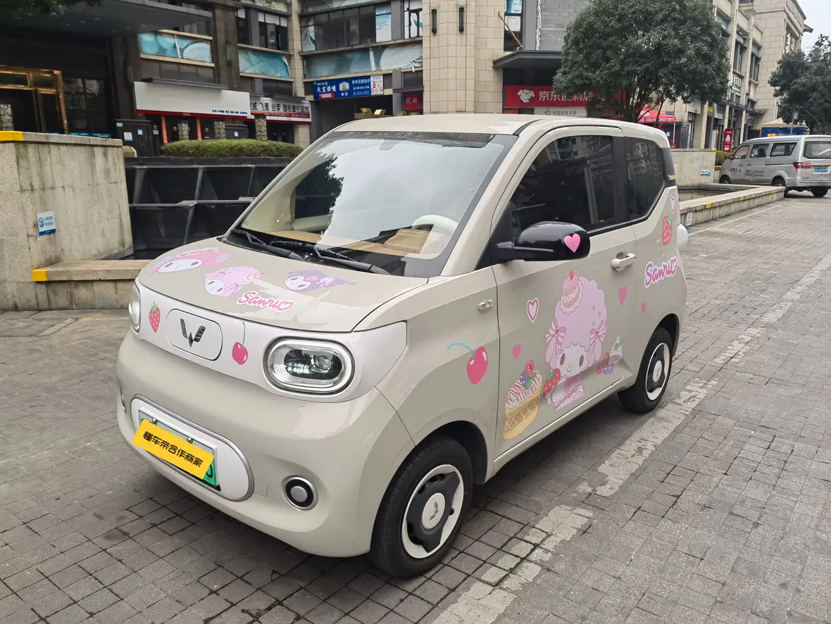 Wuling Hongguang MINIEV  из Китая