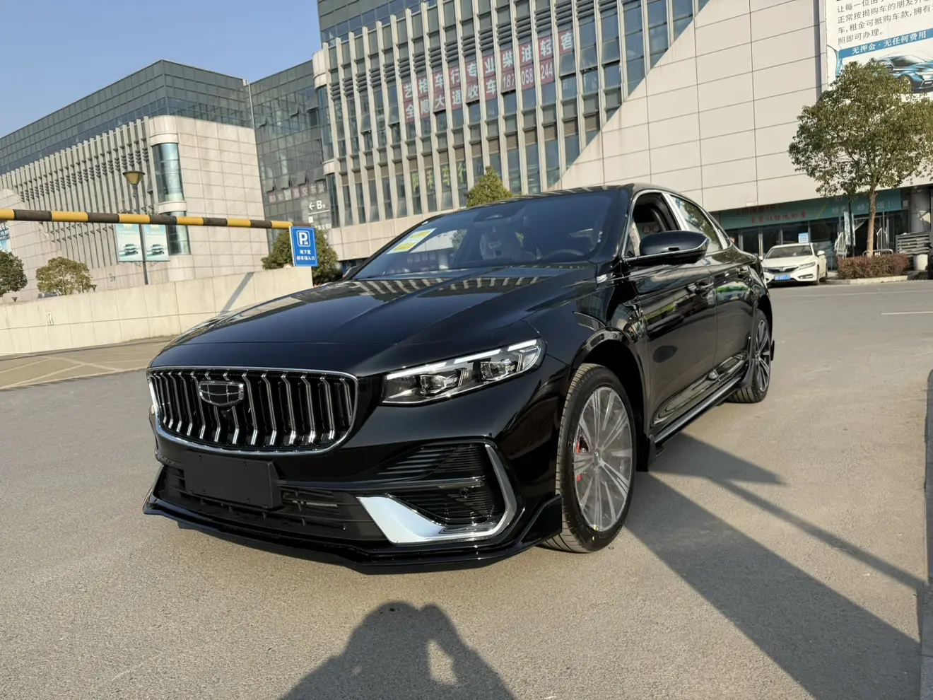 Geely Xing Rui  из Китая