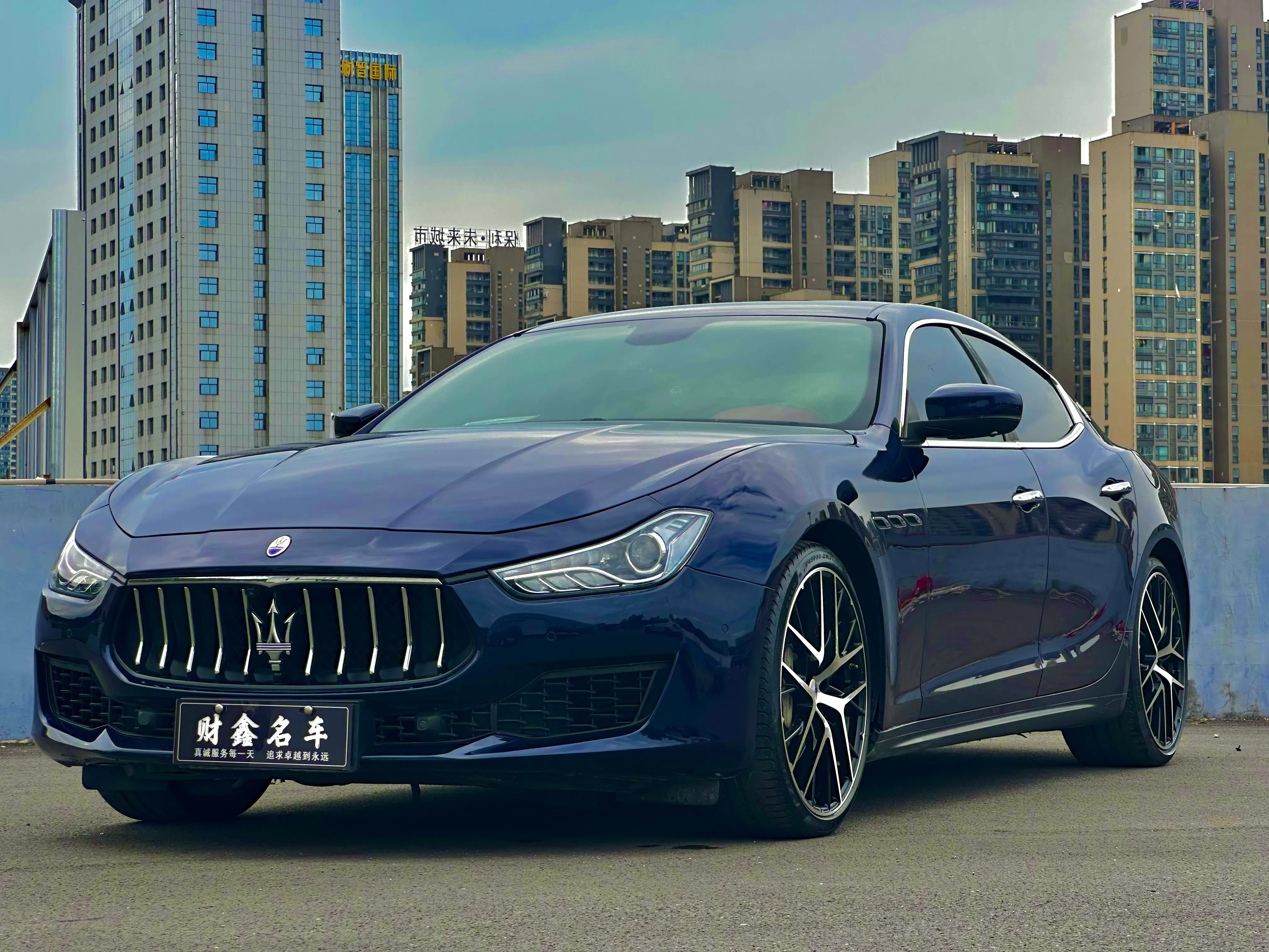 Maserati Ghibli  из Китая