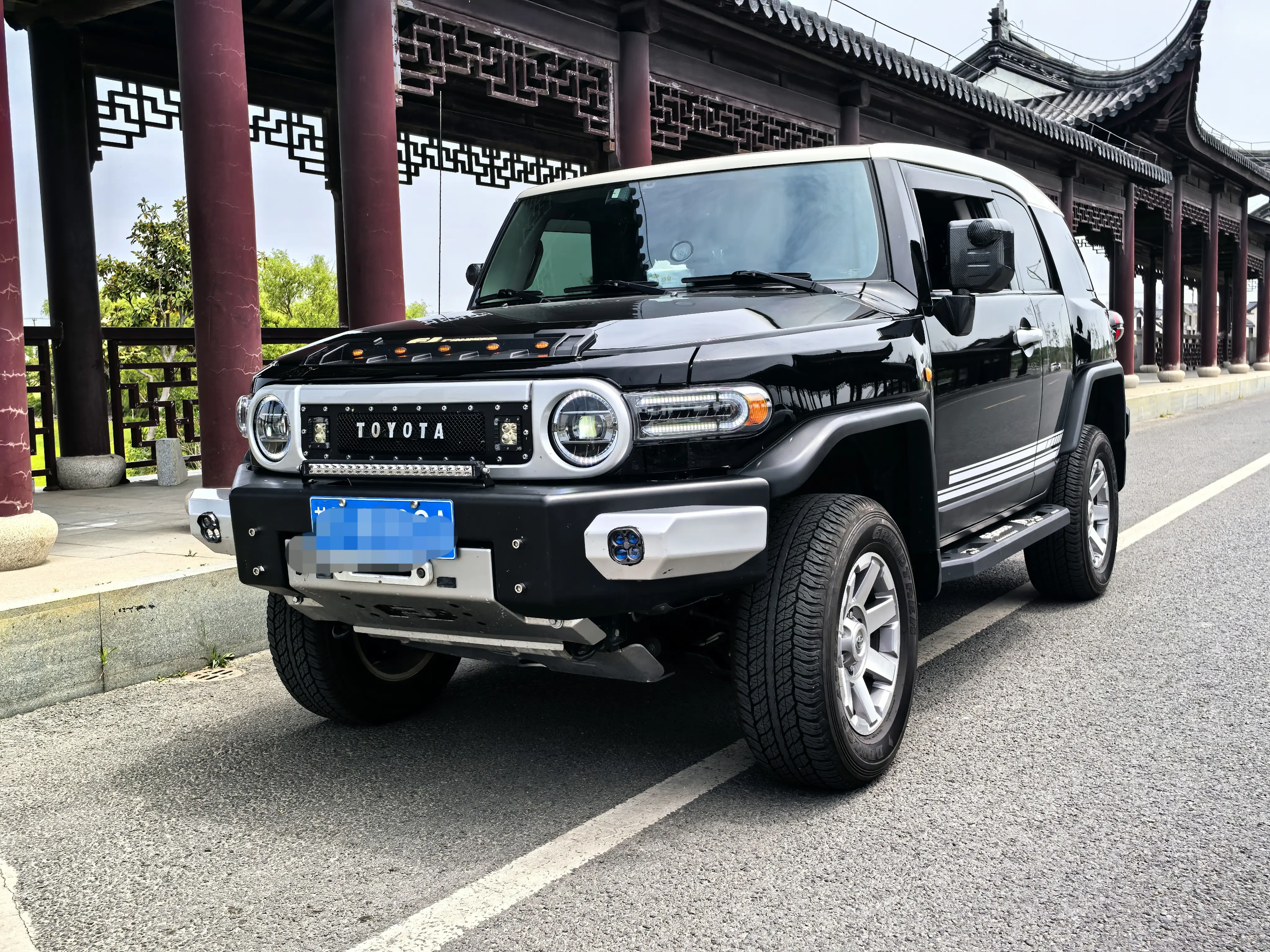Toyota FJ Cruiser  из Китая