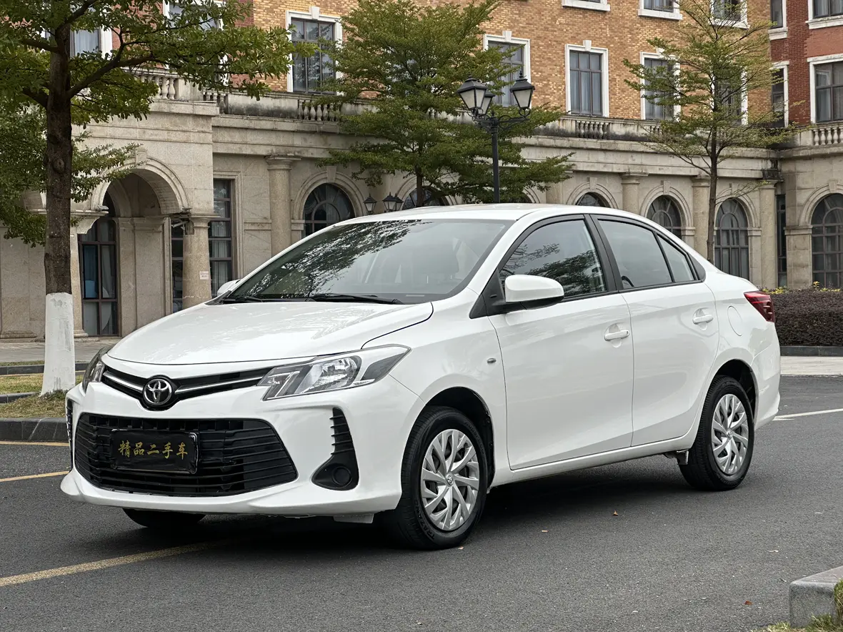 Toyota Vios  из Китая