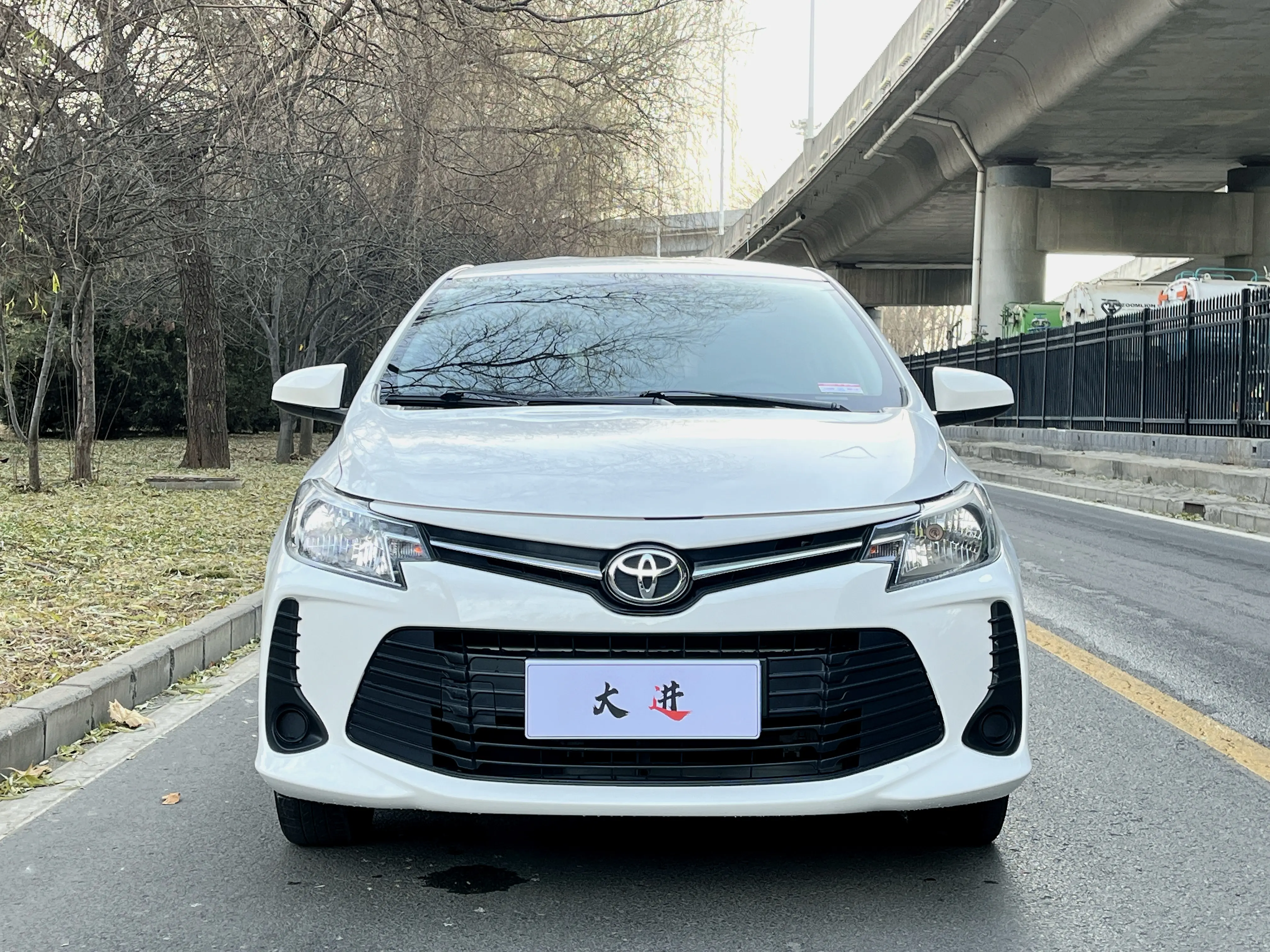 Toyota Vios  из Китая