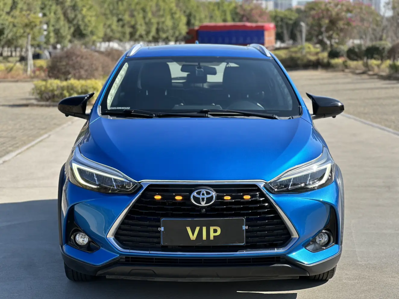 Toyota Yaris L  из Китая