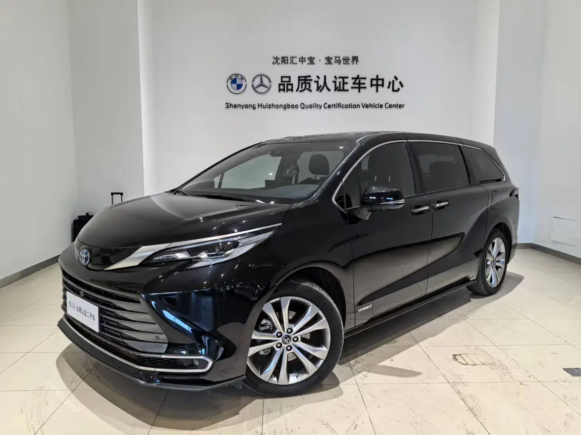 Toyota Sienna  из Китая
