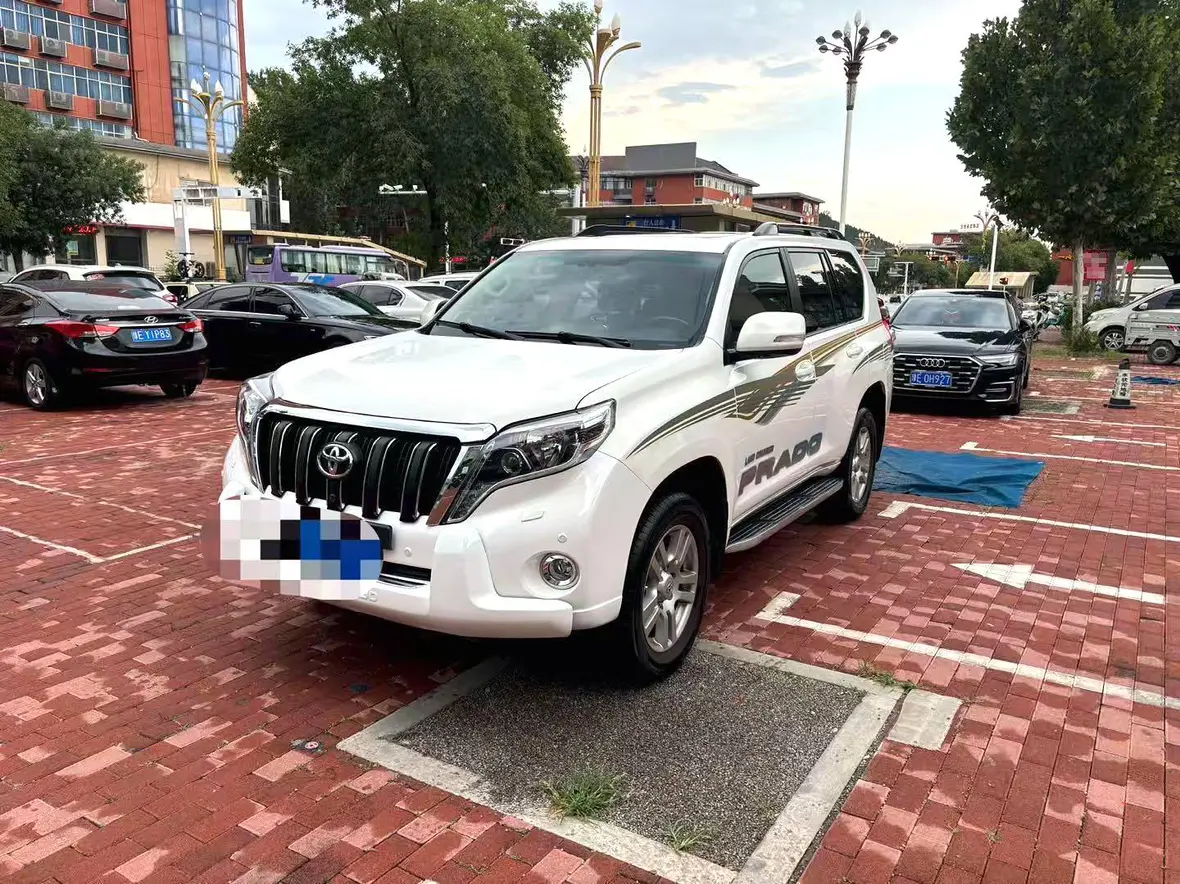 Toyota Prado  из Китая