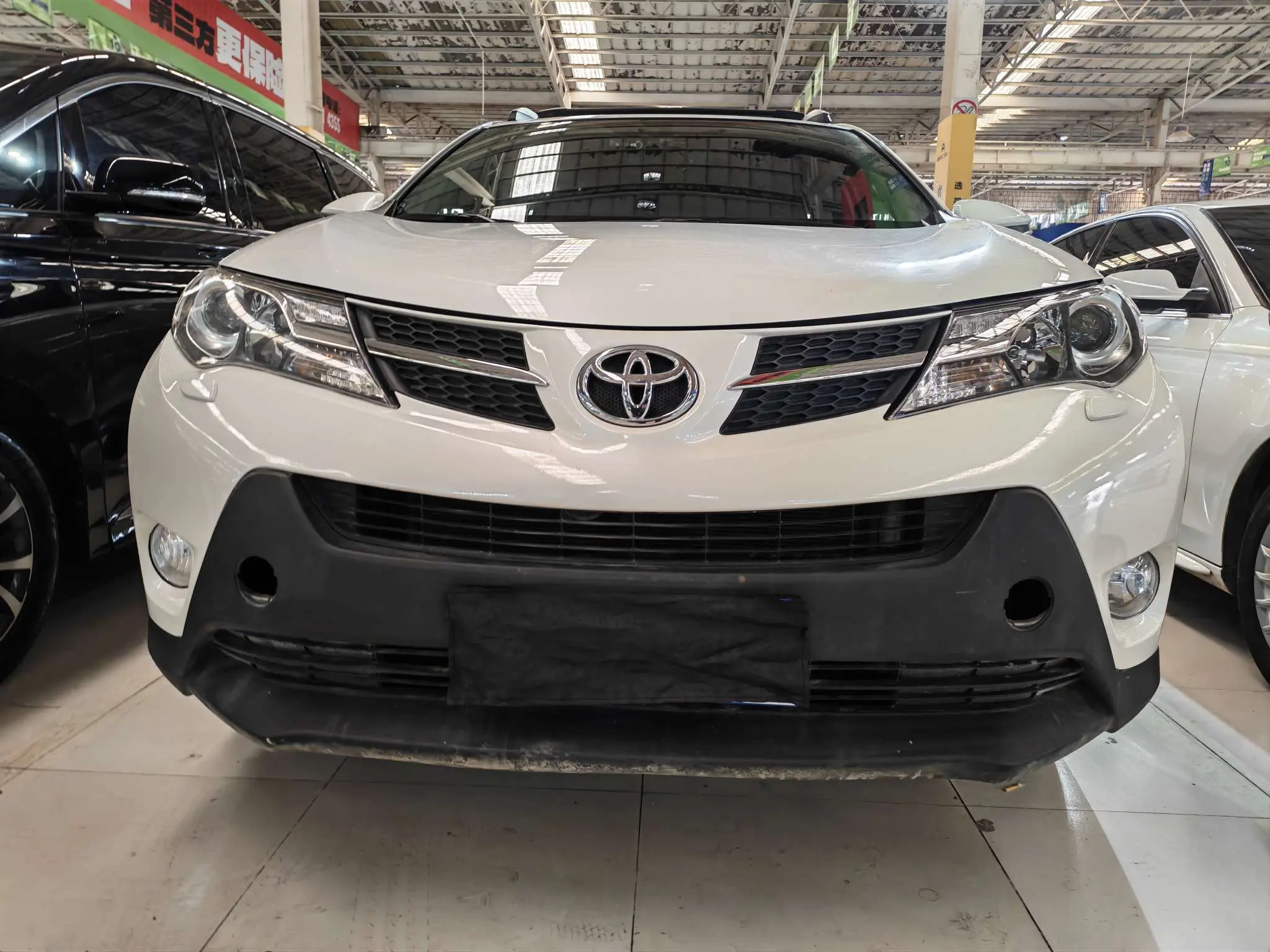 Toyota RAV4  из Китая
