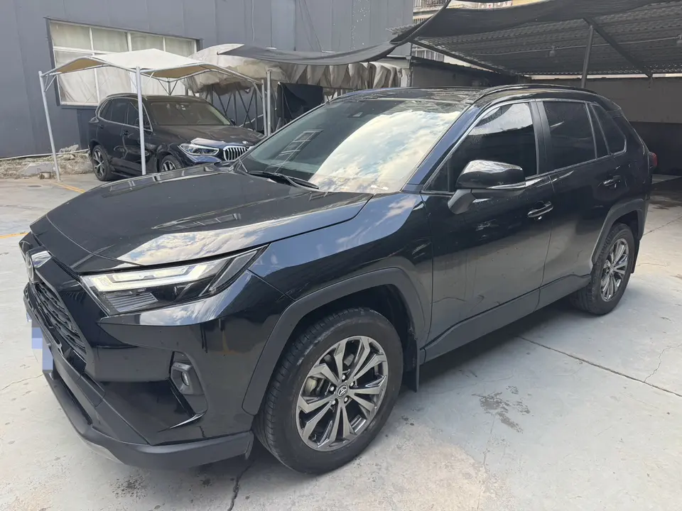 Toyota RAV4  из Китая