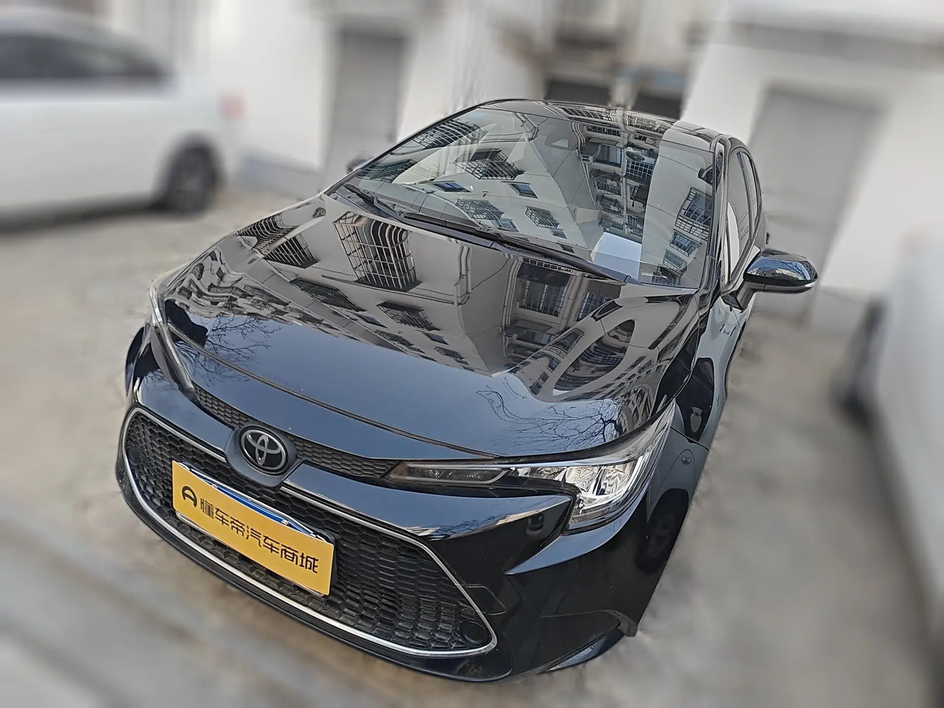 Toyota Levin (Lei Ling)  из Китая