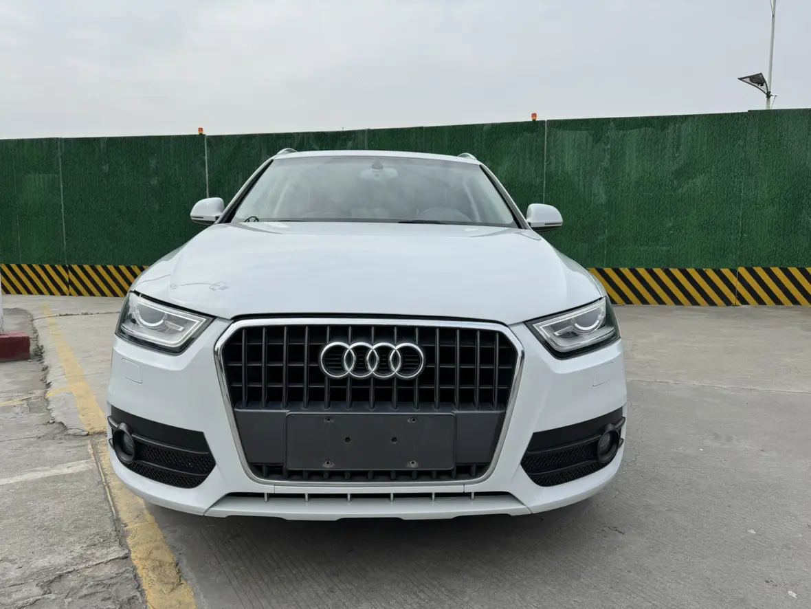 Audi Q3  из Китая