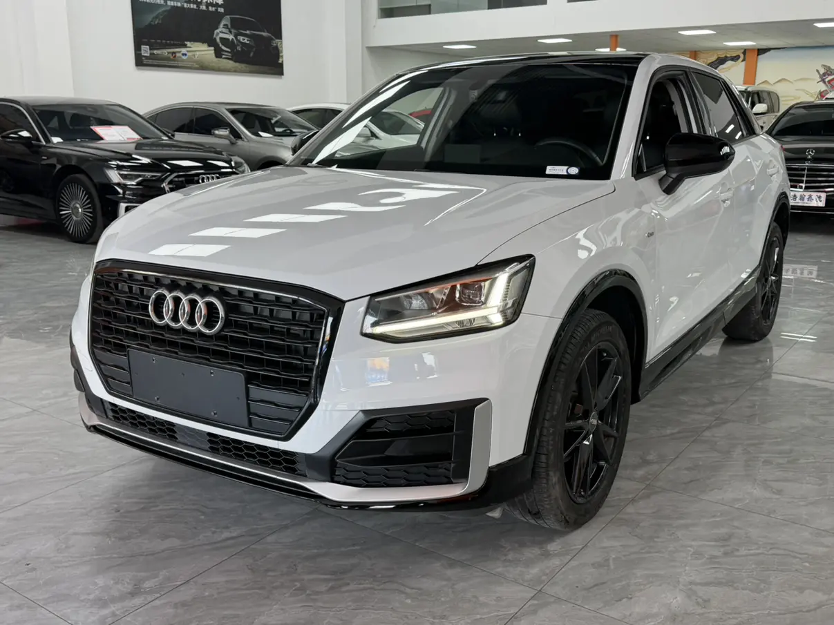 Audi Q2L  из Китая
