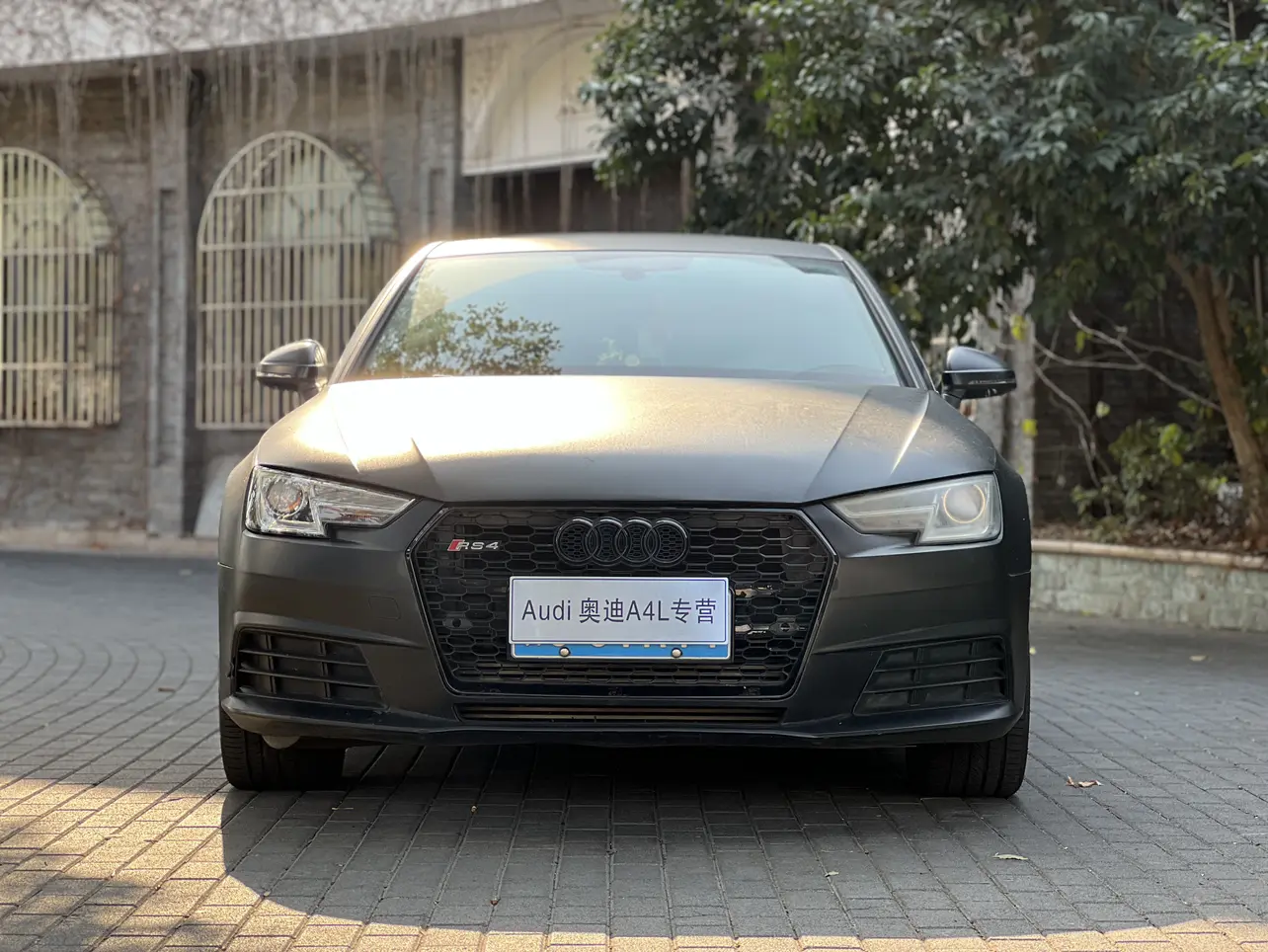 Audi A4L  из Китая