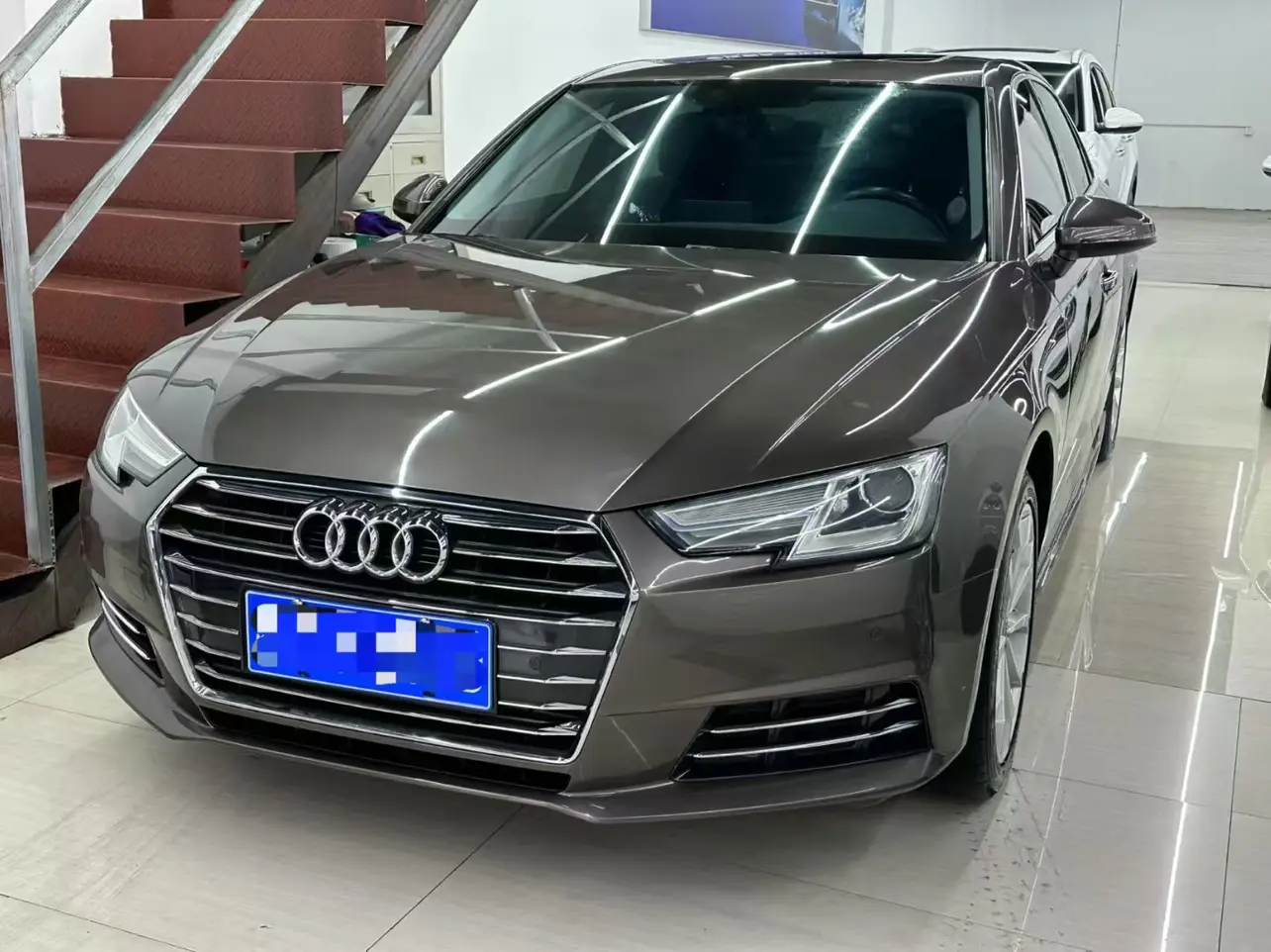 Audi A4L  из Китая