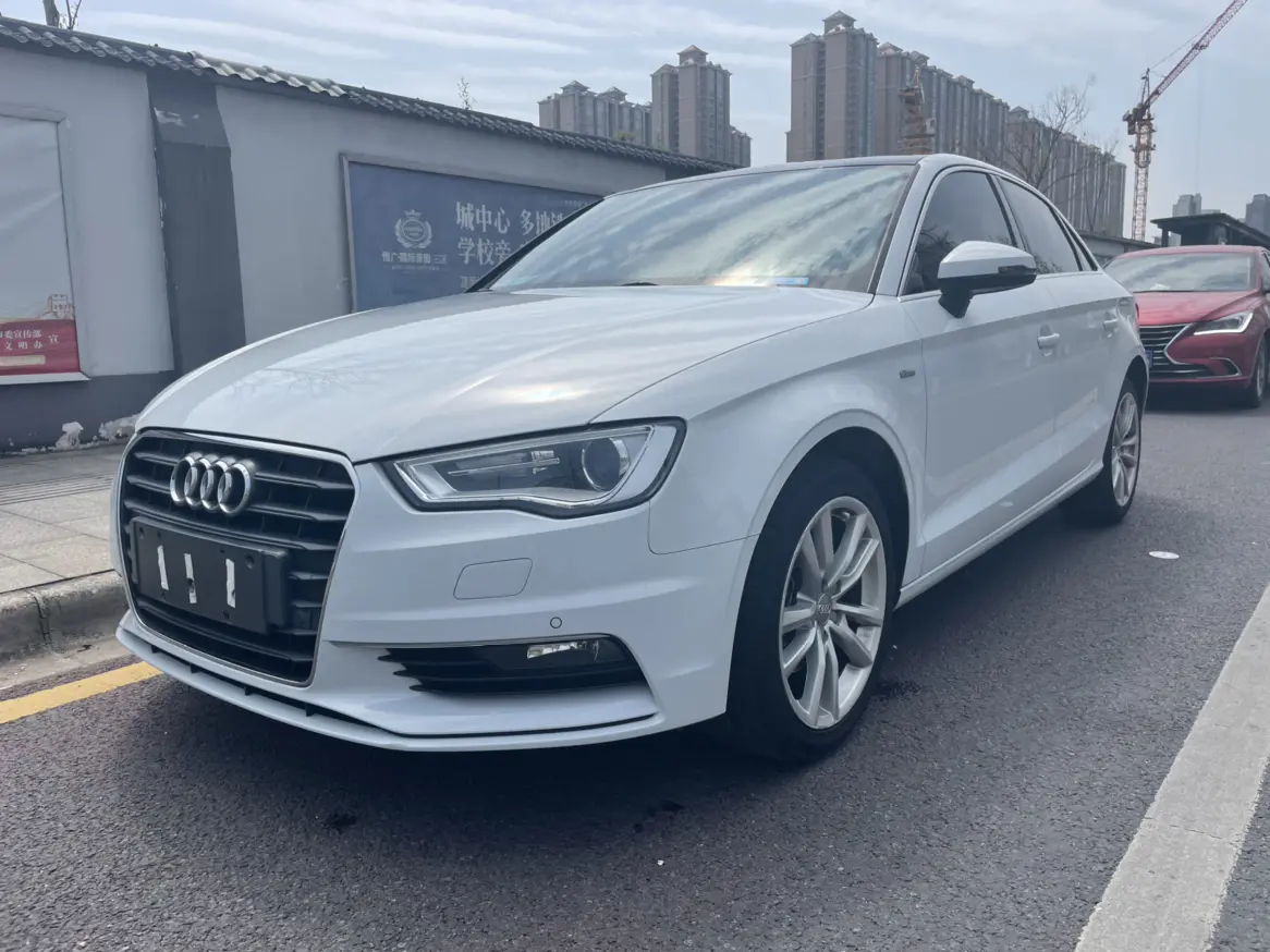 Audi A3  из Китая