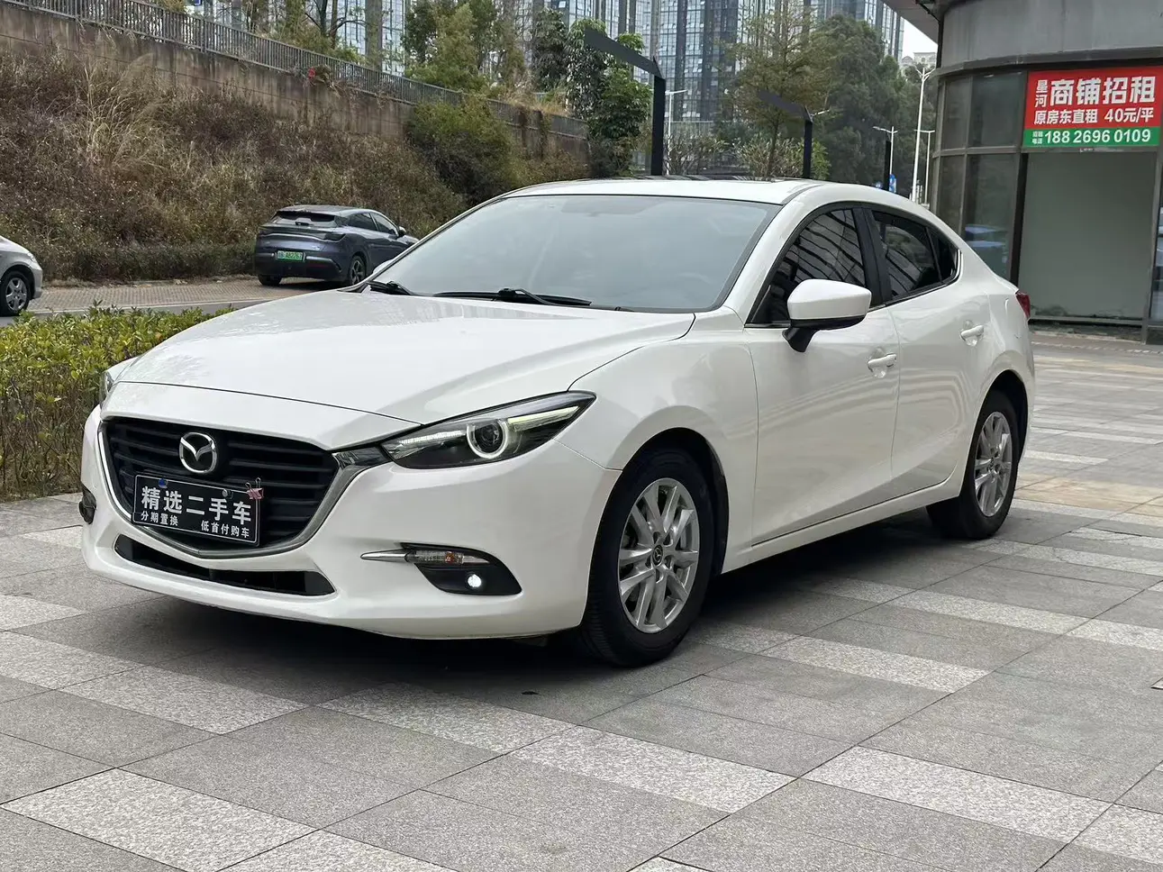 Mazda Axela (Mazda3)  из Китая