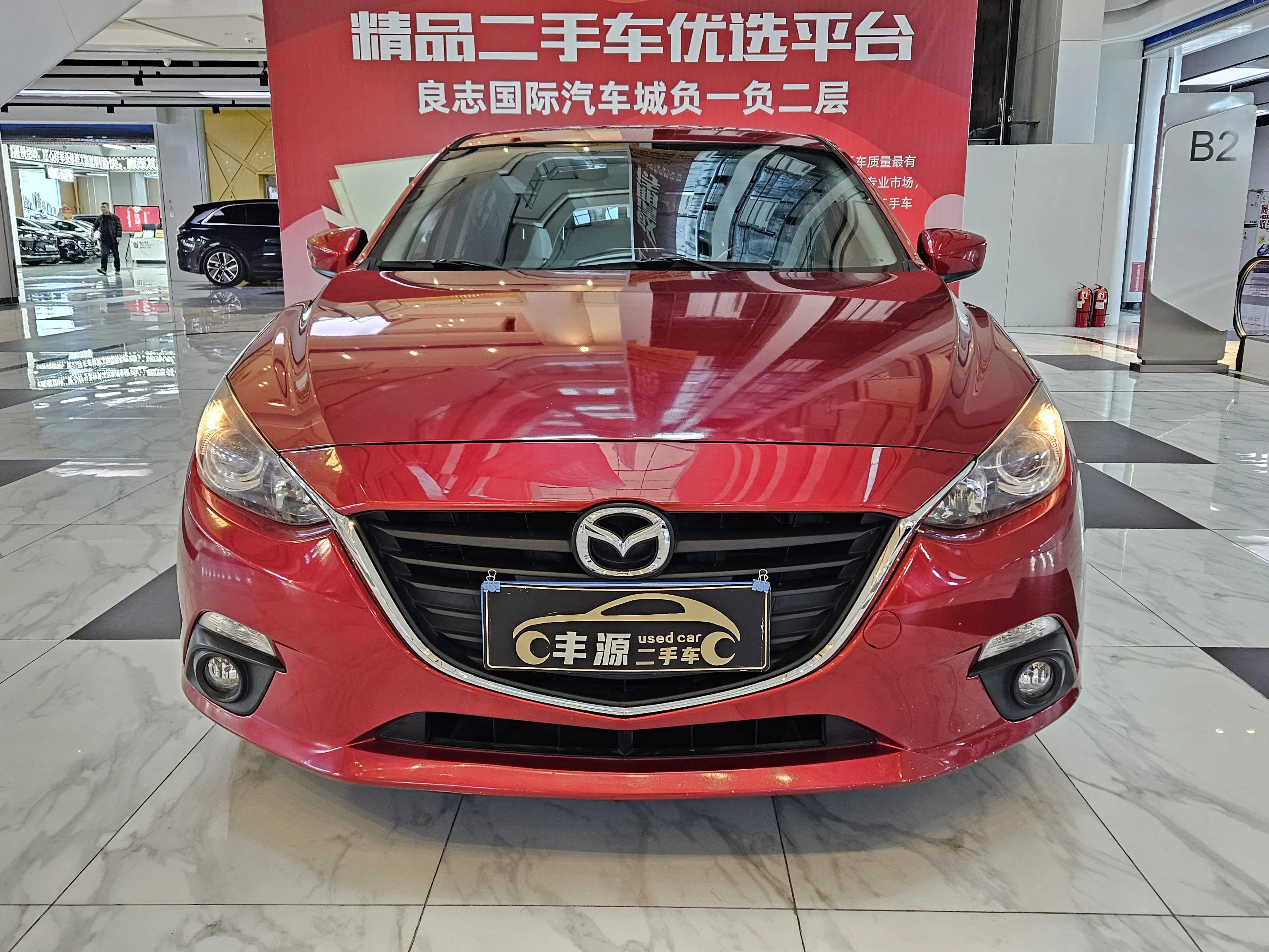 Mazda Axela (Mazda3)  из Китая