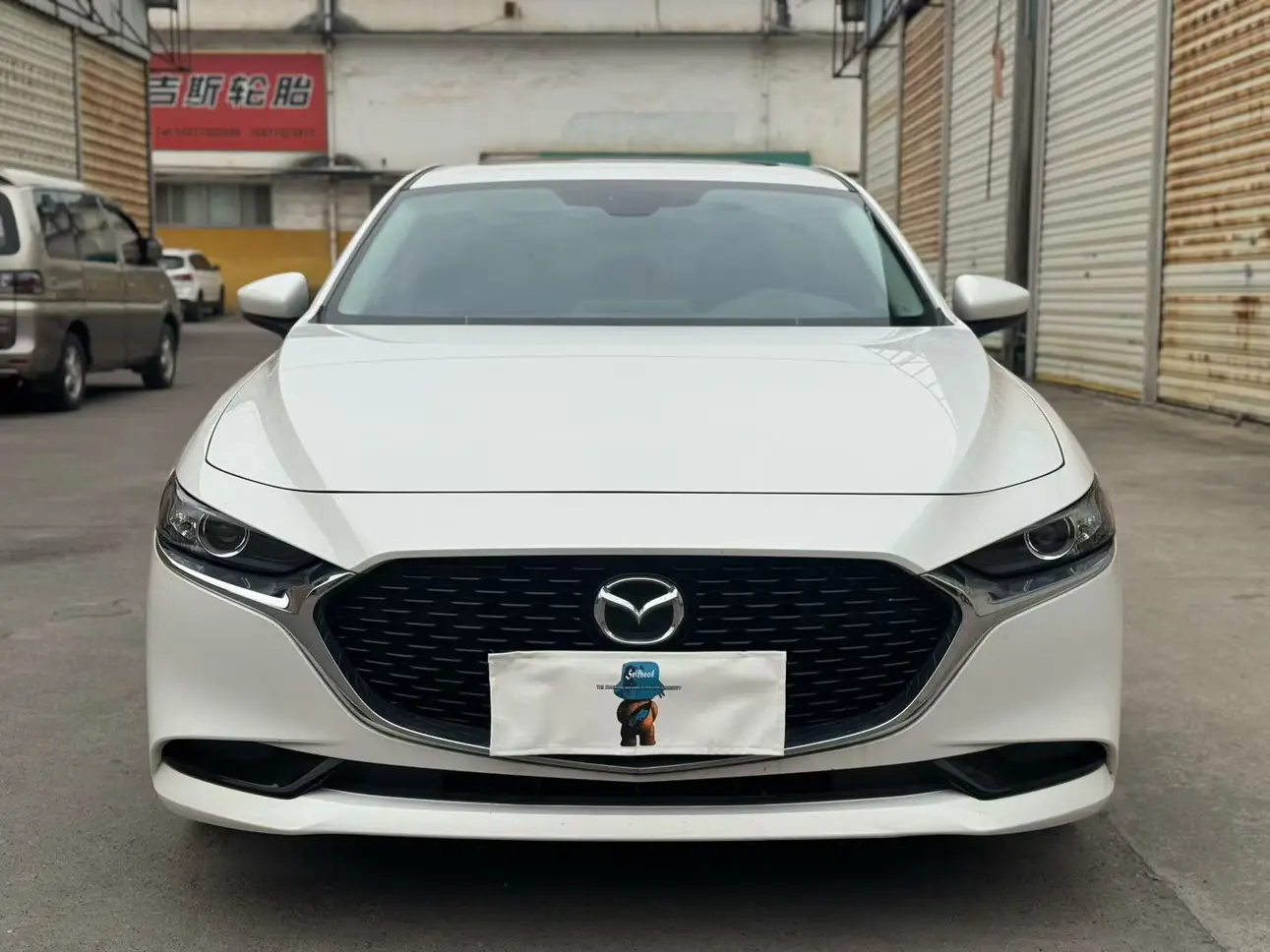 Mazda Axela (Mazda3)  из Китая