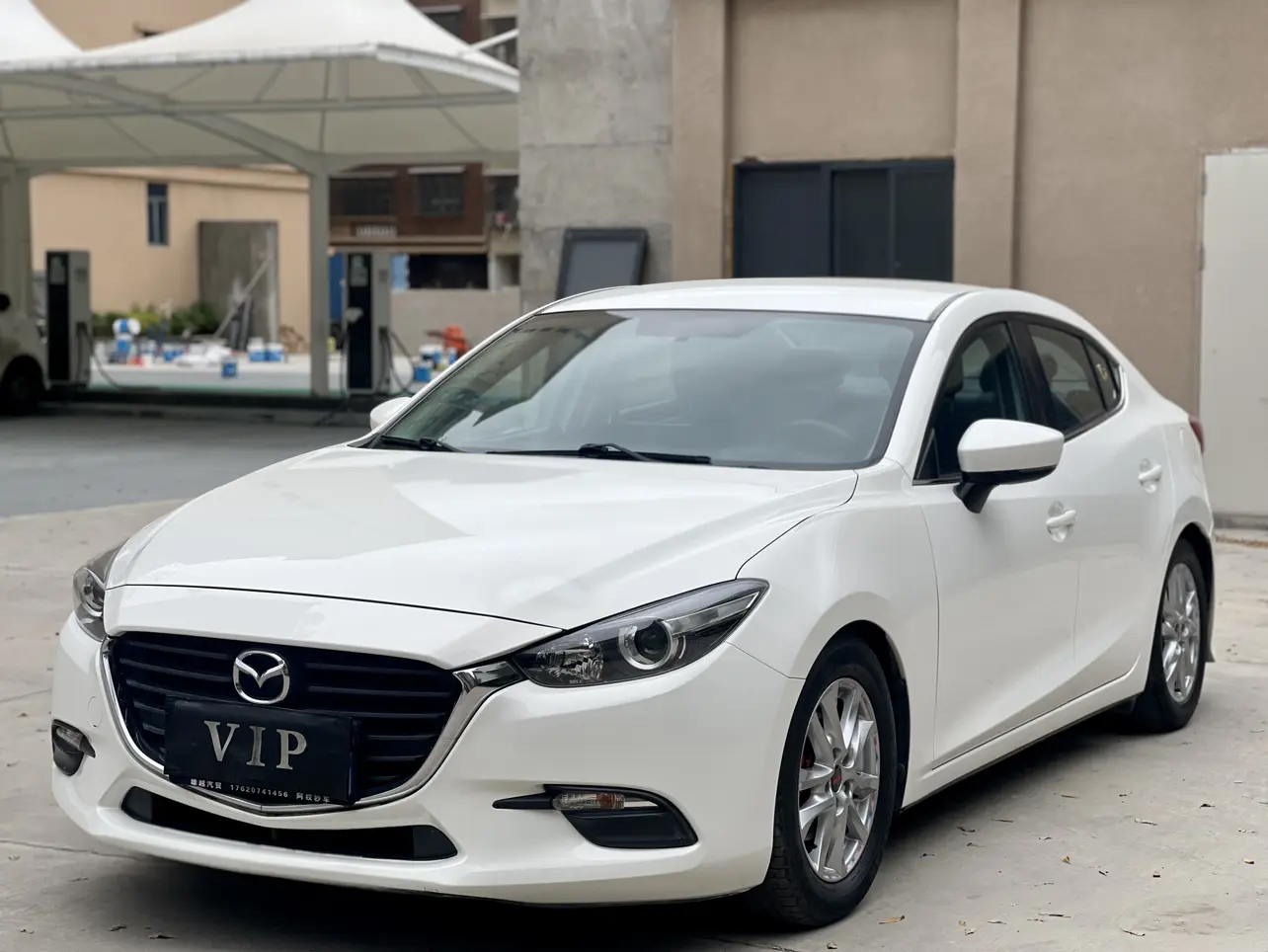 Mazda Axela (Mazda3)  из Китая