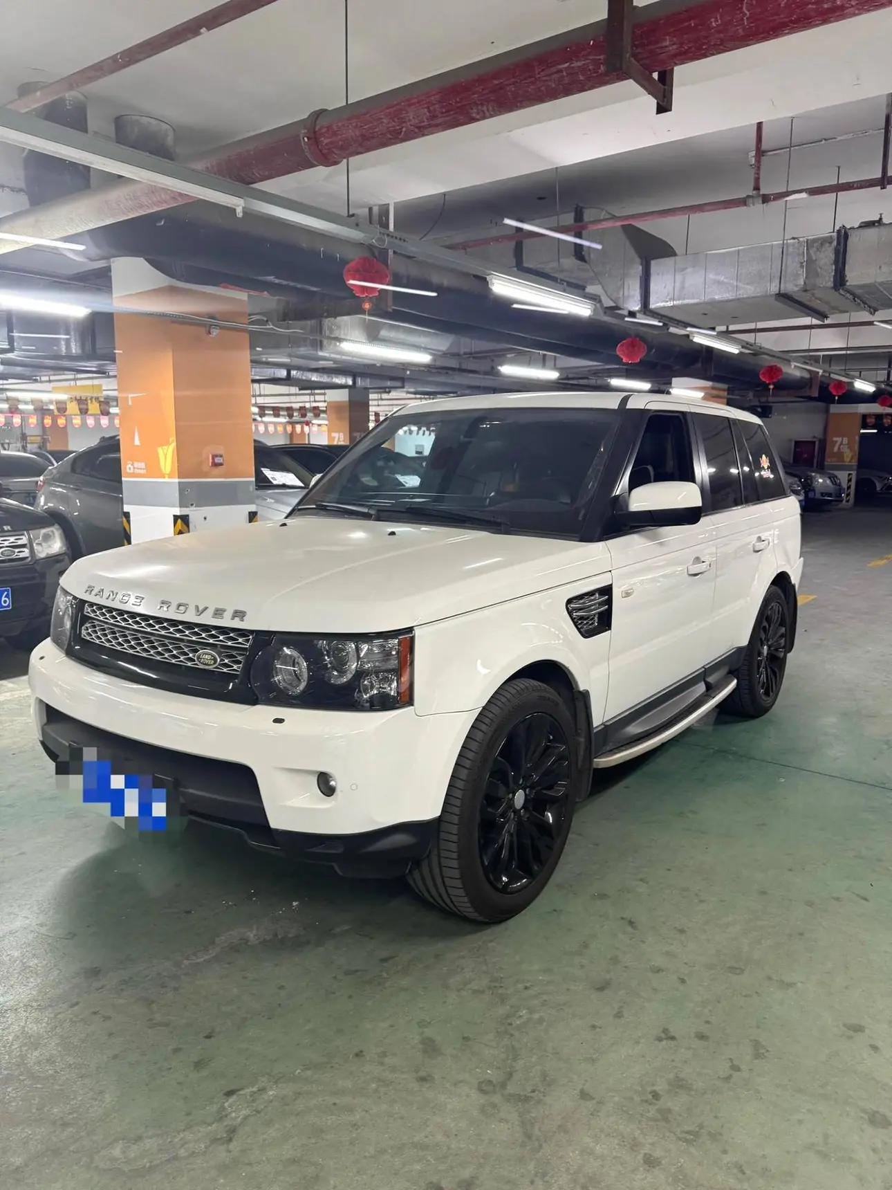 Land Rover Range Rover Sport  из Китая