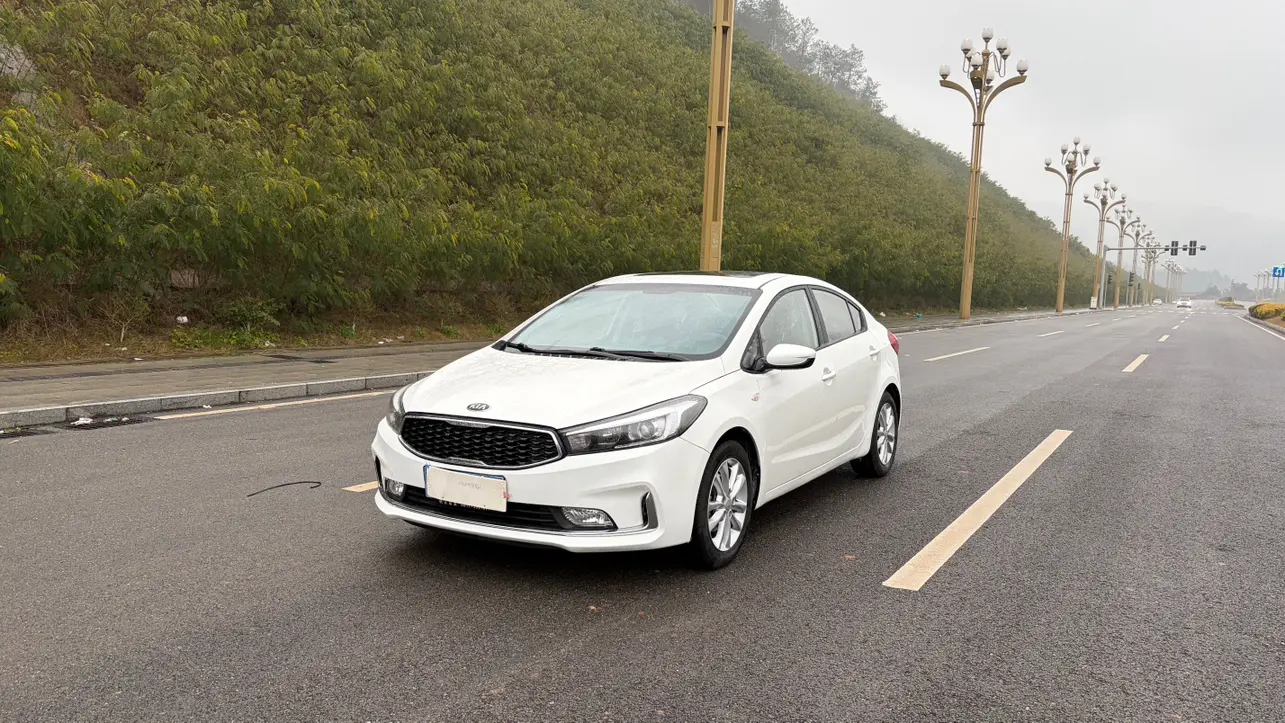 Kia K3  из Китая