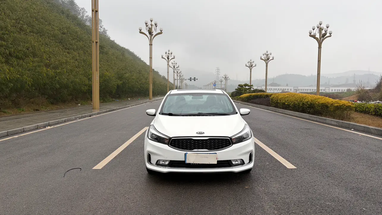 Kia K3  из Китая