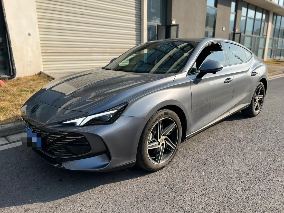 MG 7  из Китая